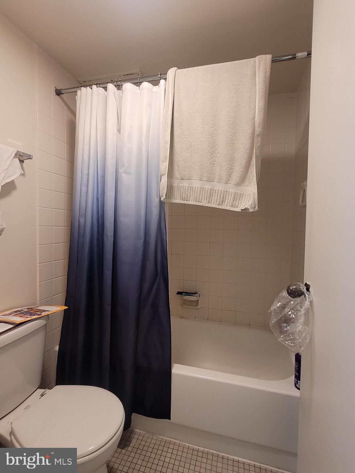 RITTENHOUSE SQUARE - Residential Lease