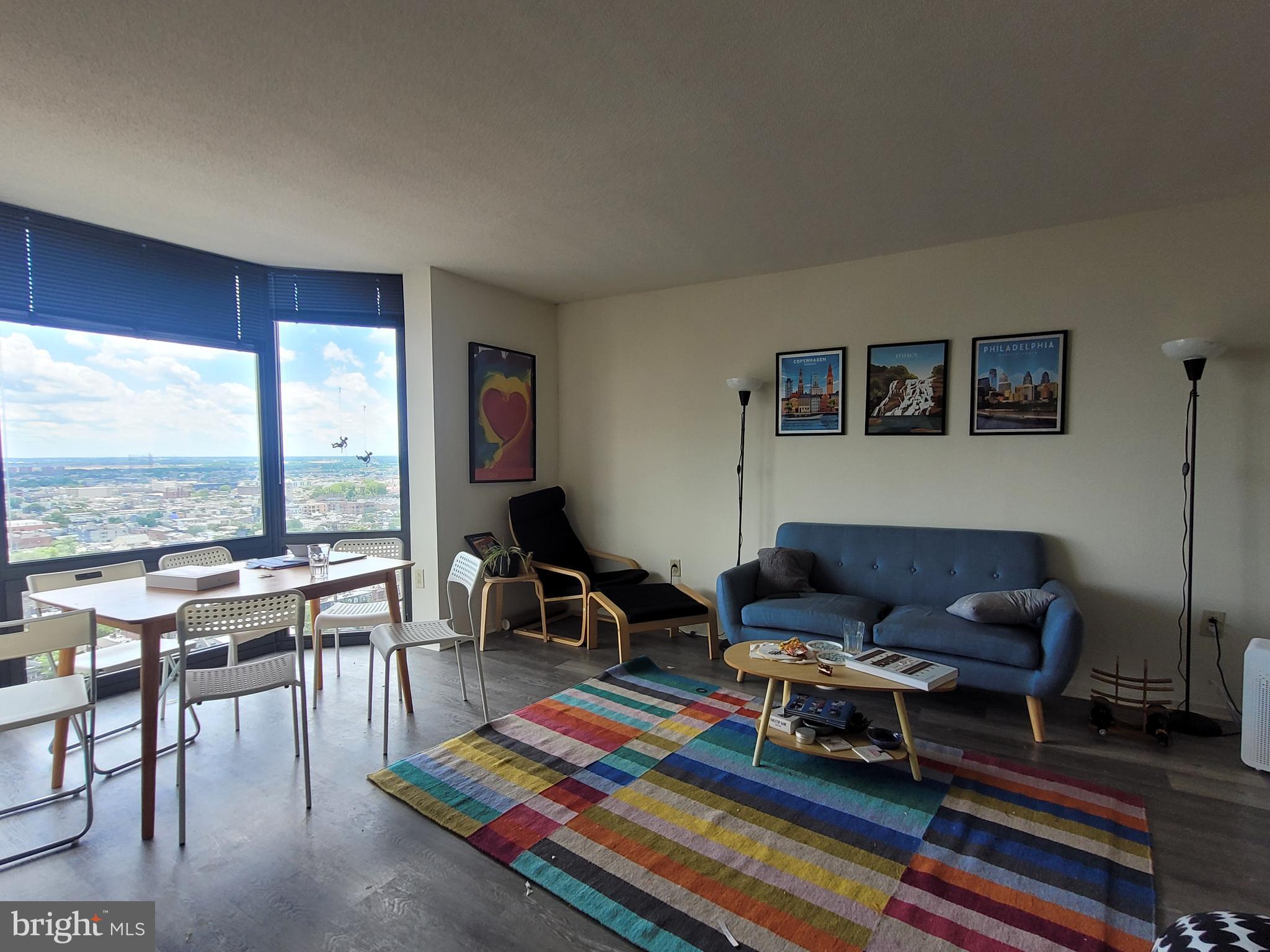 RITTENHOUSE SQUARE - Residential Lease