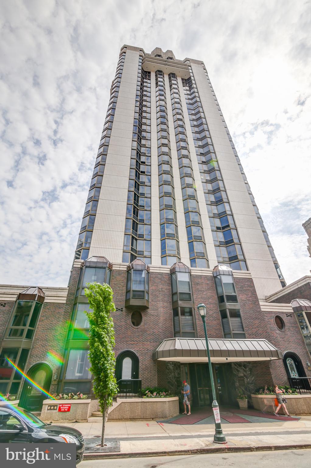 RITTENHOUSE SQUARE - Residential Lease