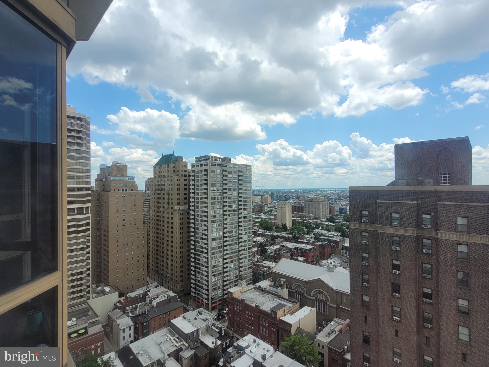 RITTENHOUSE SQUARE - Residential Lease