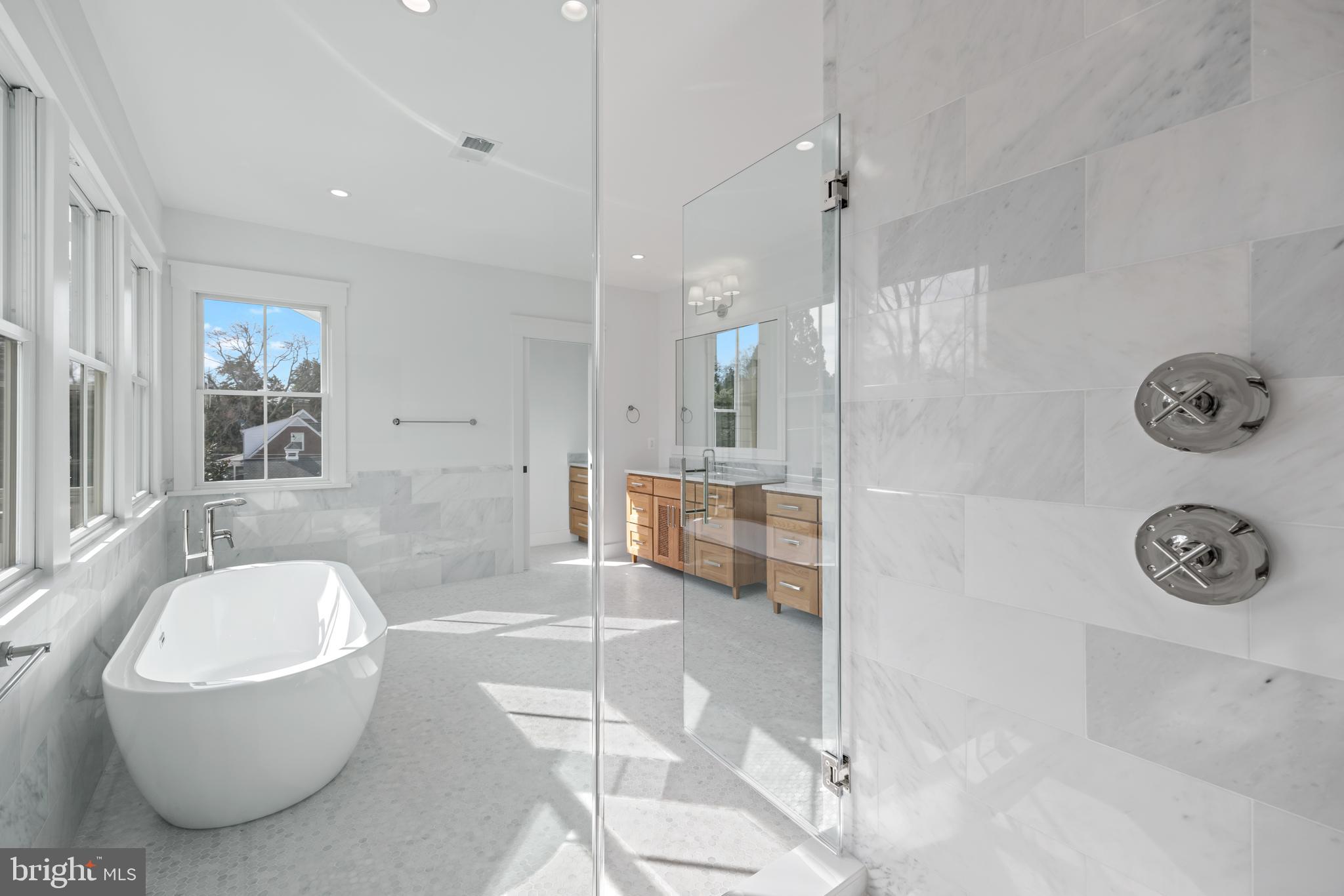 BOULEVARD ACRES - Residential