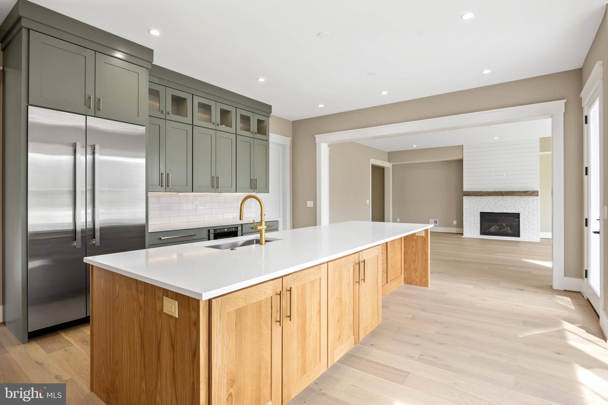 BOULEVARD ACRES - Residential