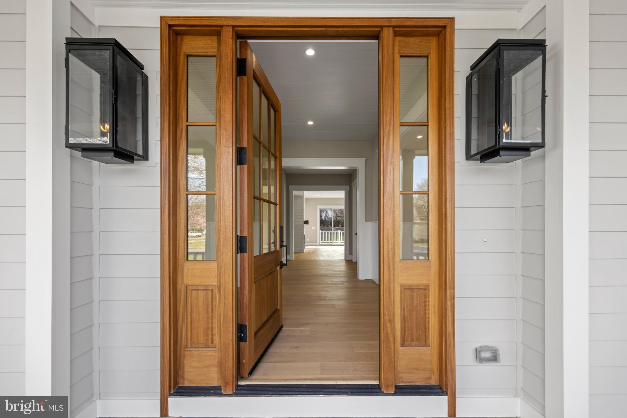 BOULEVARD ACRES - Residential