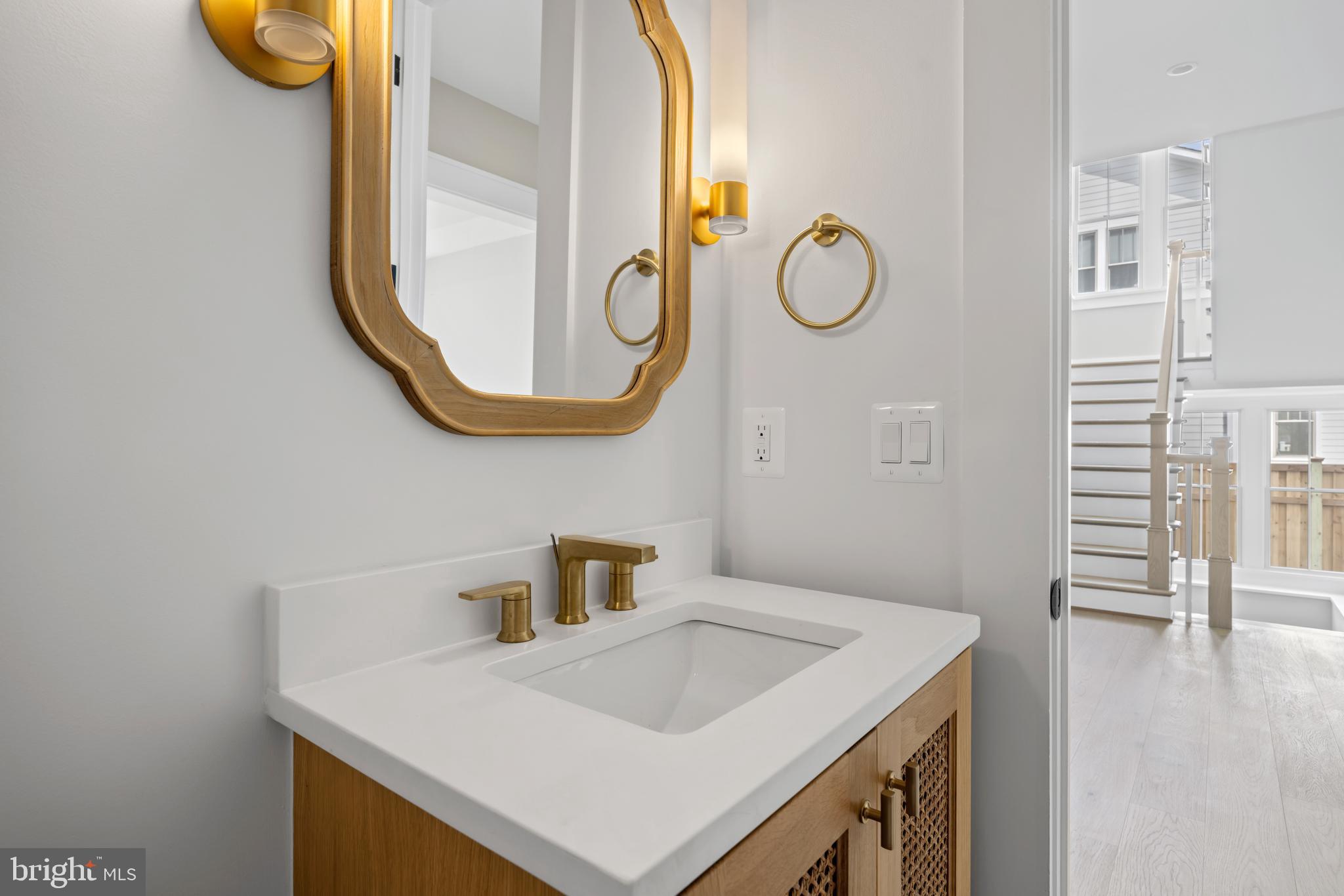 BOULEVARD ACRES - Residential