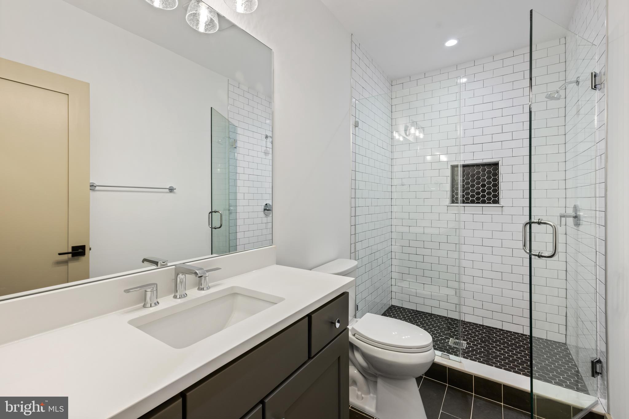 BOULEVARD ACRES - Residential