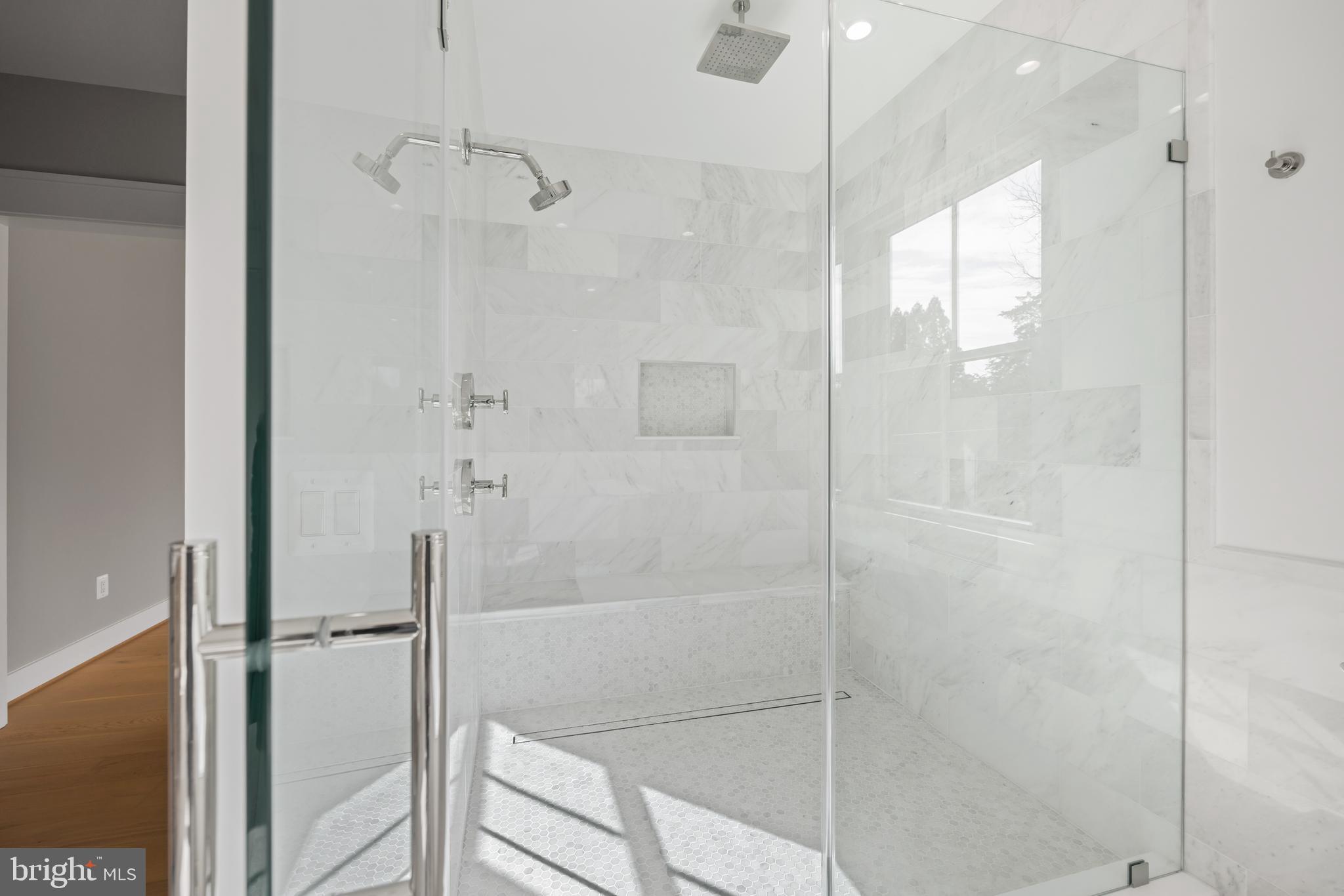 BOULEVARD ACRES - Residential