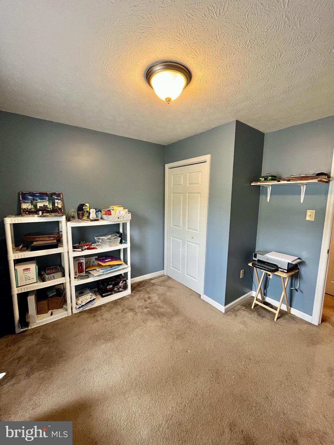 LA-VI ESTATES - Residential