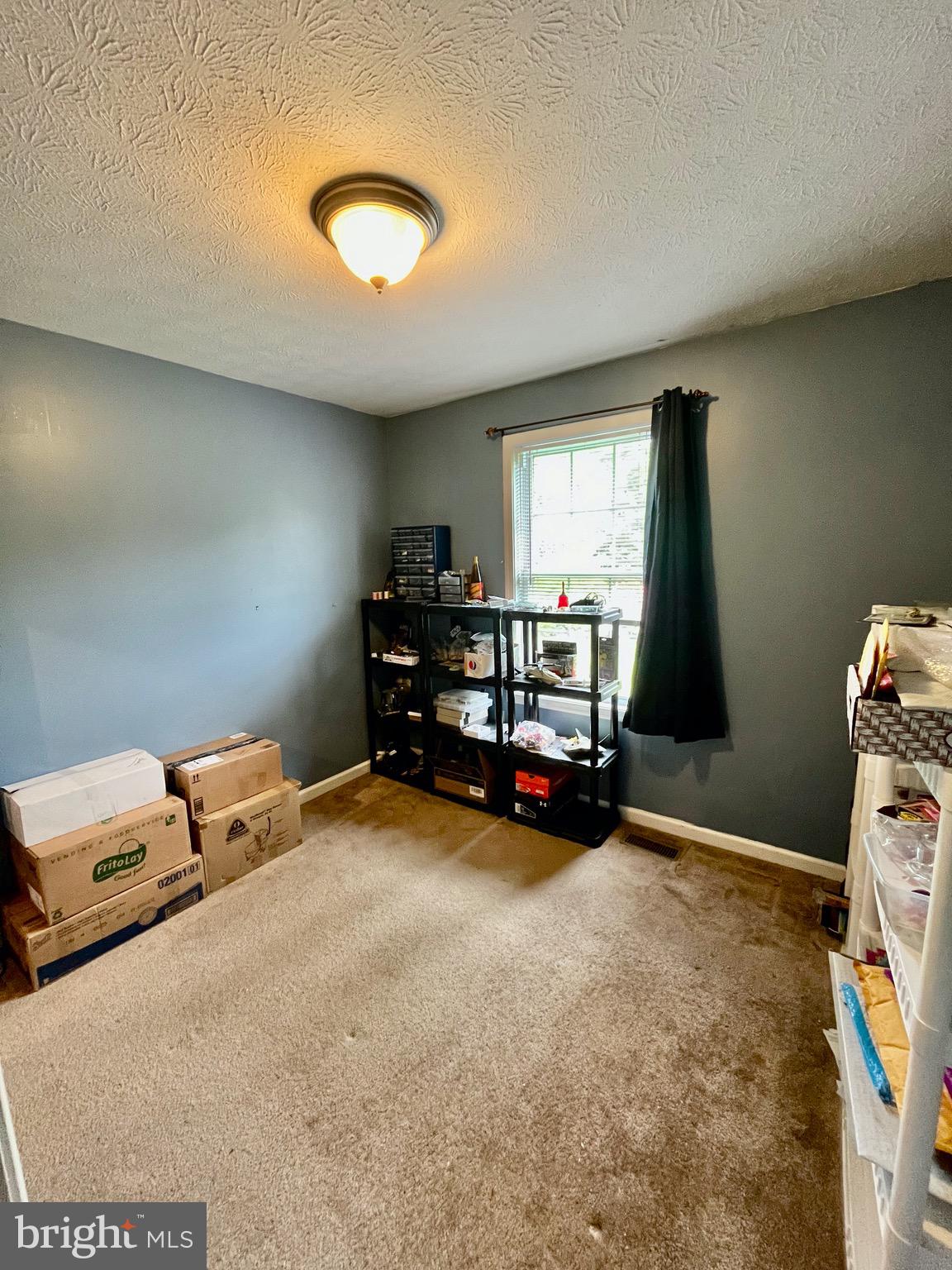 LA-VI ESTATES - Residential