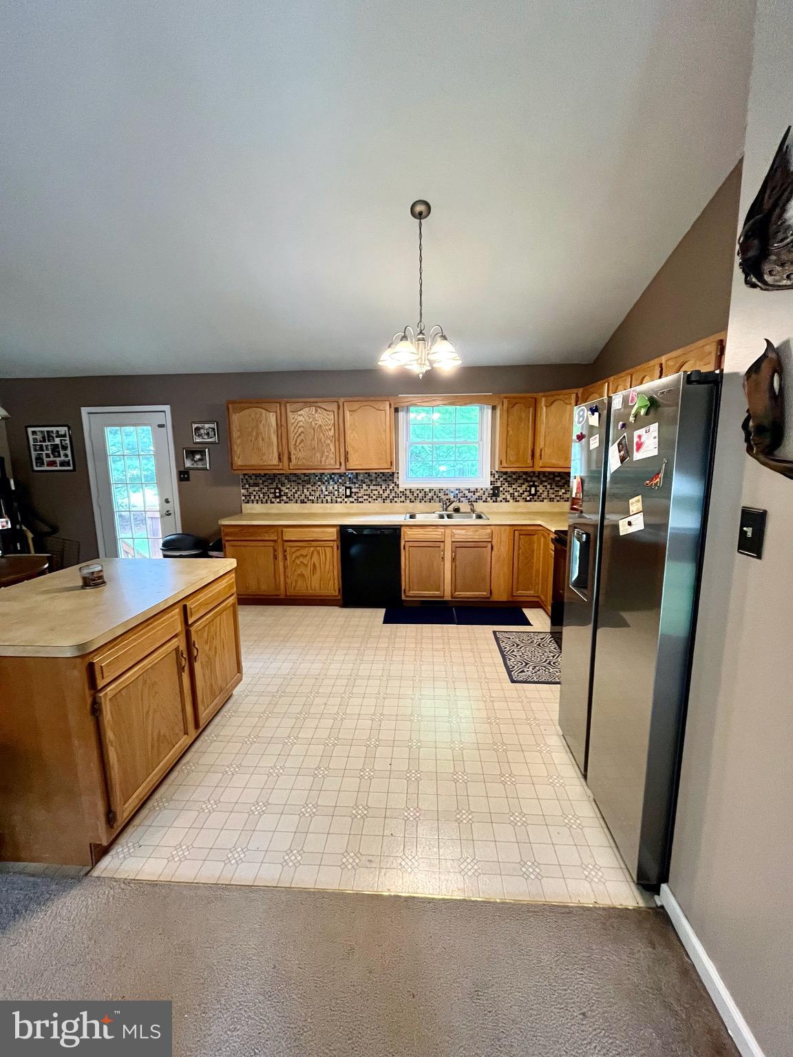 LA-VI ESTATES - Residential