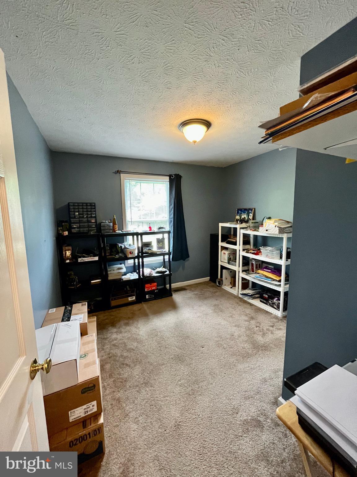 LA-VI ESTATES - Residential