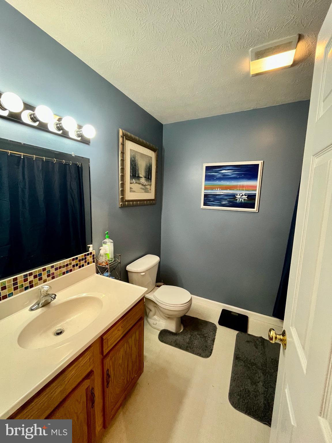 LA-VI ESTATES - Residential