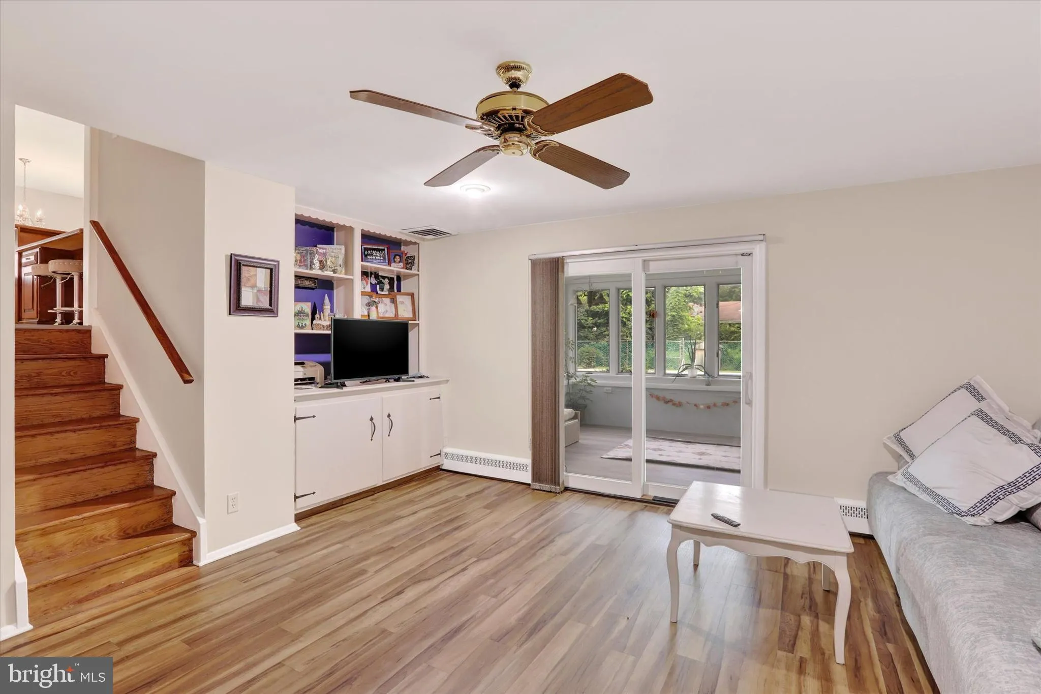 Yardley, Pennsylvania 19067, United States, 4 Bedrooms Bedrooms, ,3 BathroomsBathrooms,Residential,Active,181451