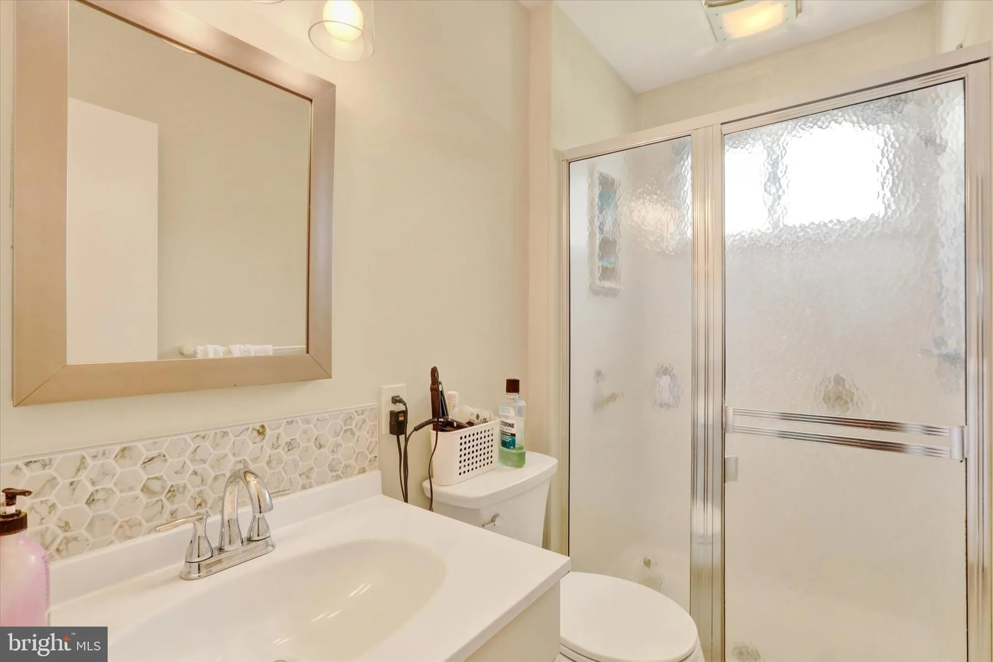 Yardley, Pennsylvania 19067, United States, 4 Bedrooms Bedrooms, ,3 BathroomsBathrooms,Residential,Active,181451