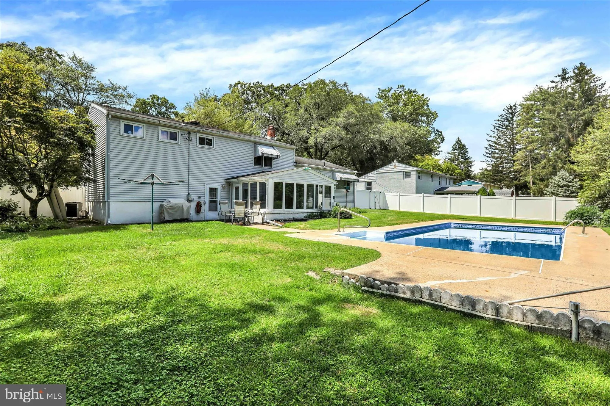 Yardley, Pennsylvania 19067, United States, 4 Bedrooms Bedrooms, ,3 BathroomsBathrooms,Residential,Active,181451