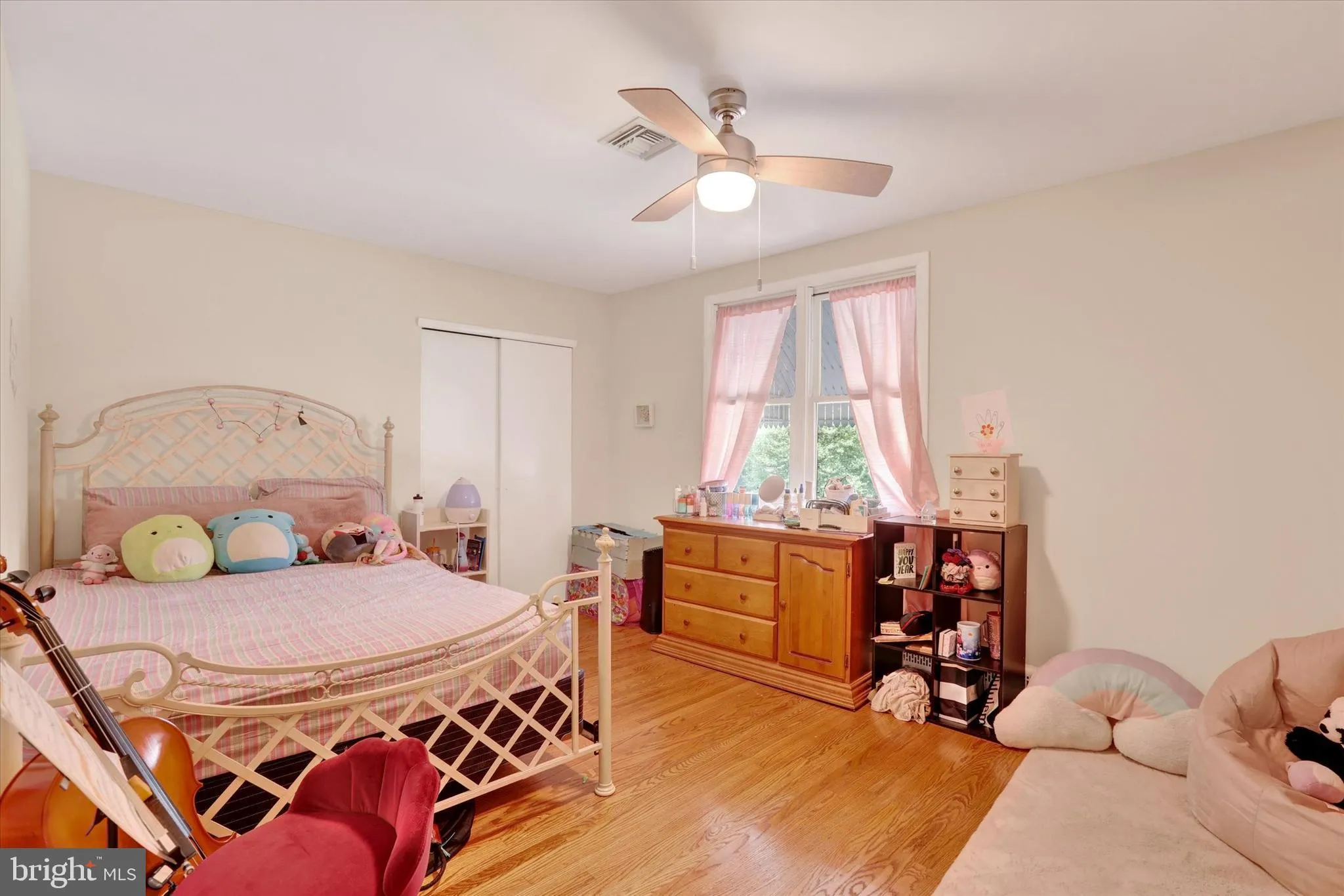 Yardley, Pennsylvania 19067, United States, 4 Bedrooms Bedrooms, ,3 BathroomsBathrooms,Residential,Active,181451