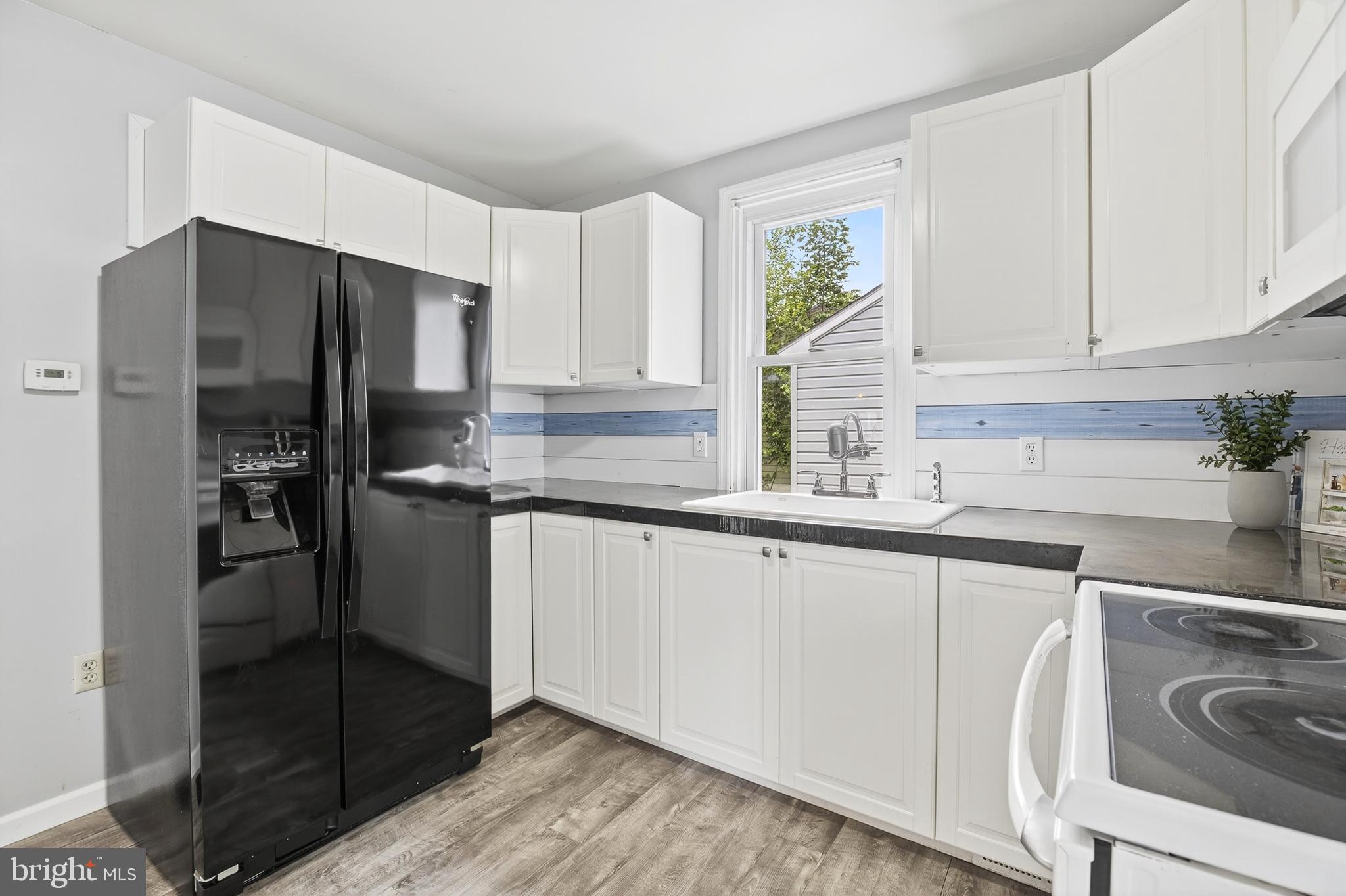 1736 BEAVER VALLEY PIKE C