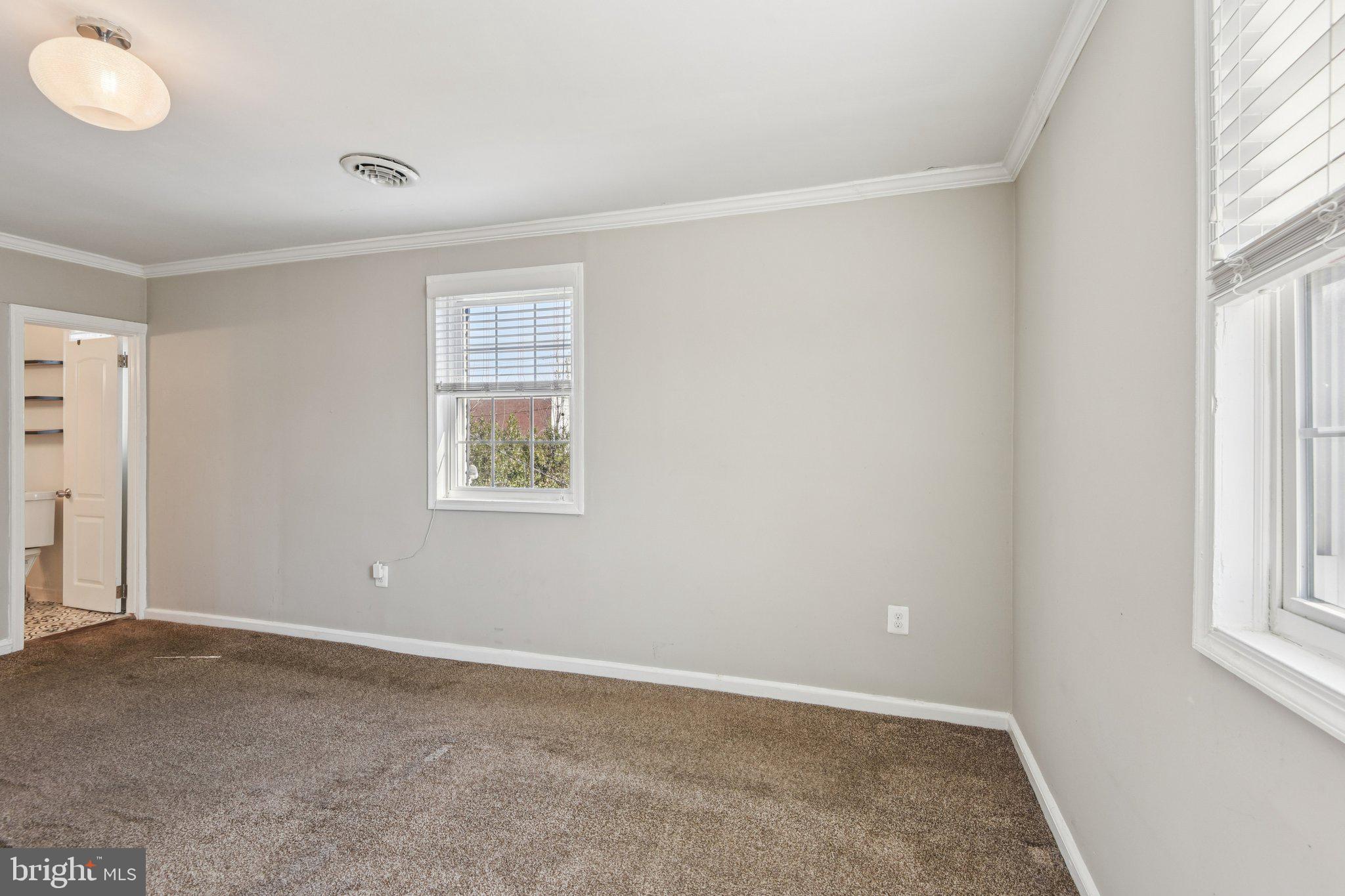 GLEN OAKS - Residential