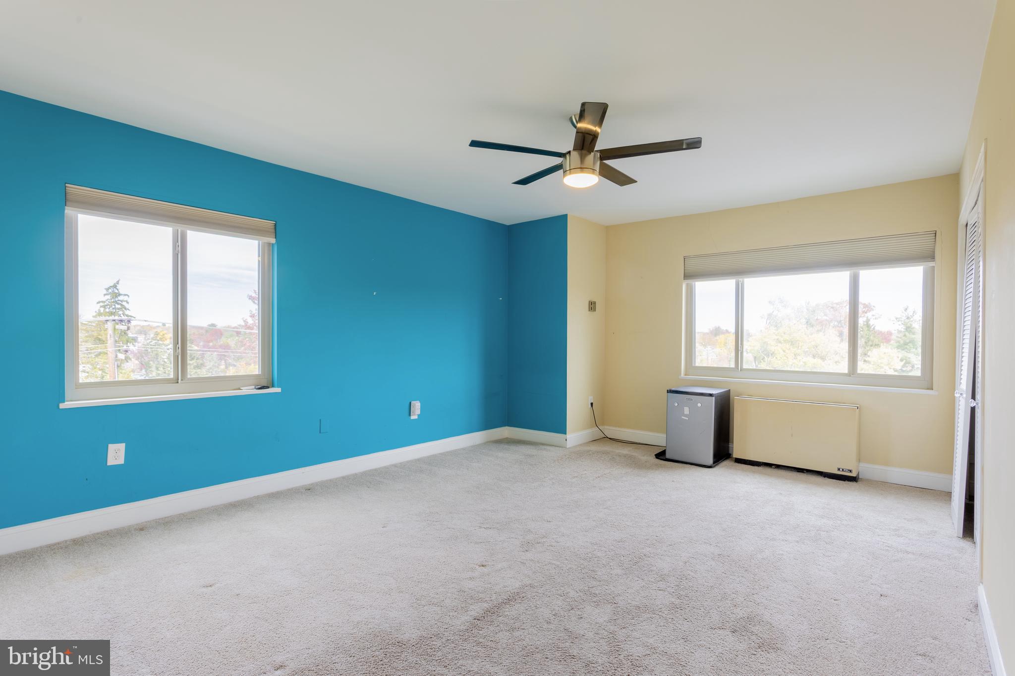 PARK TOWERS WEST - Residential