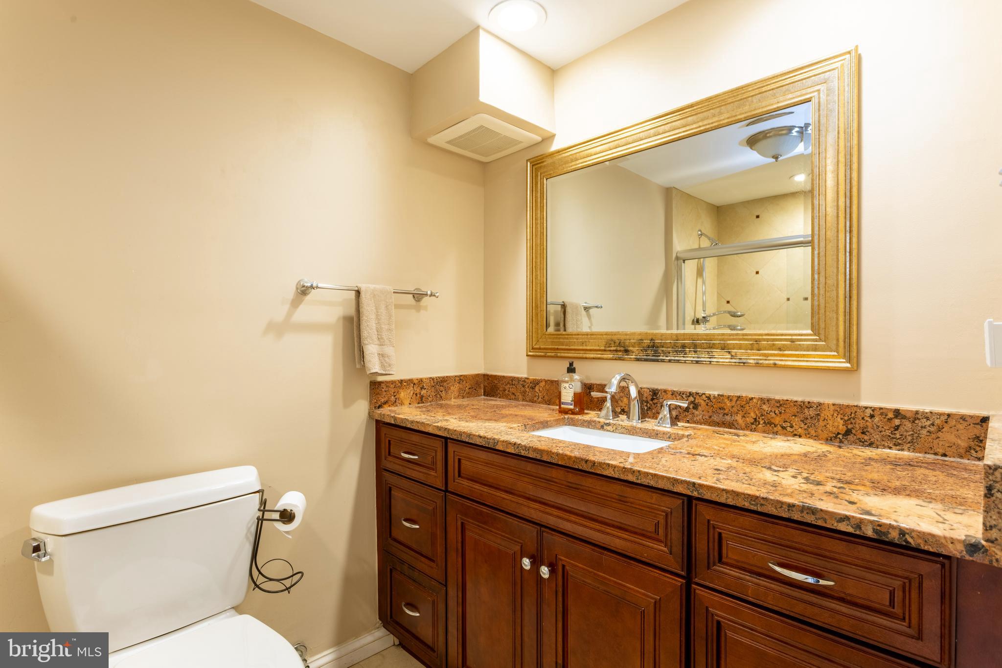 PARK TOWERS WEST - Residential