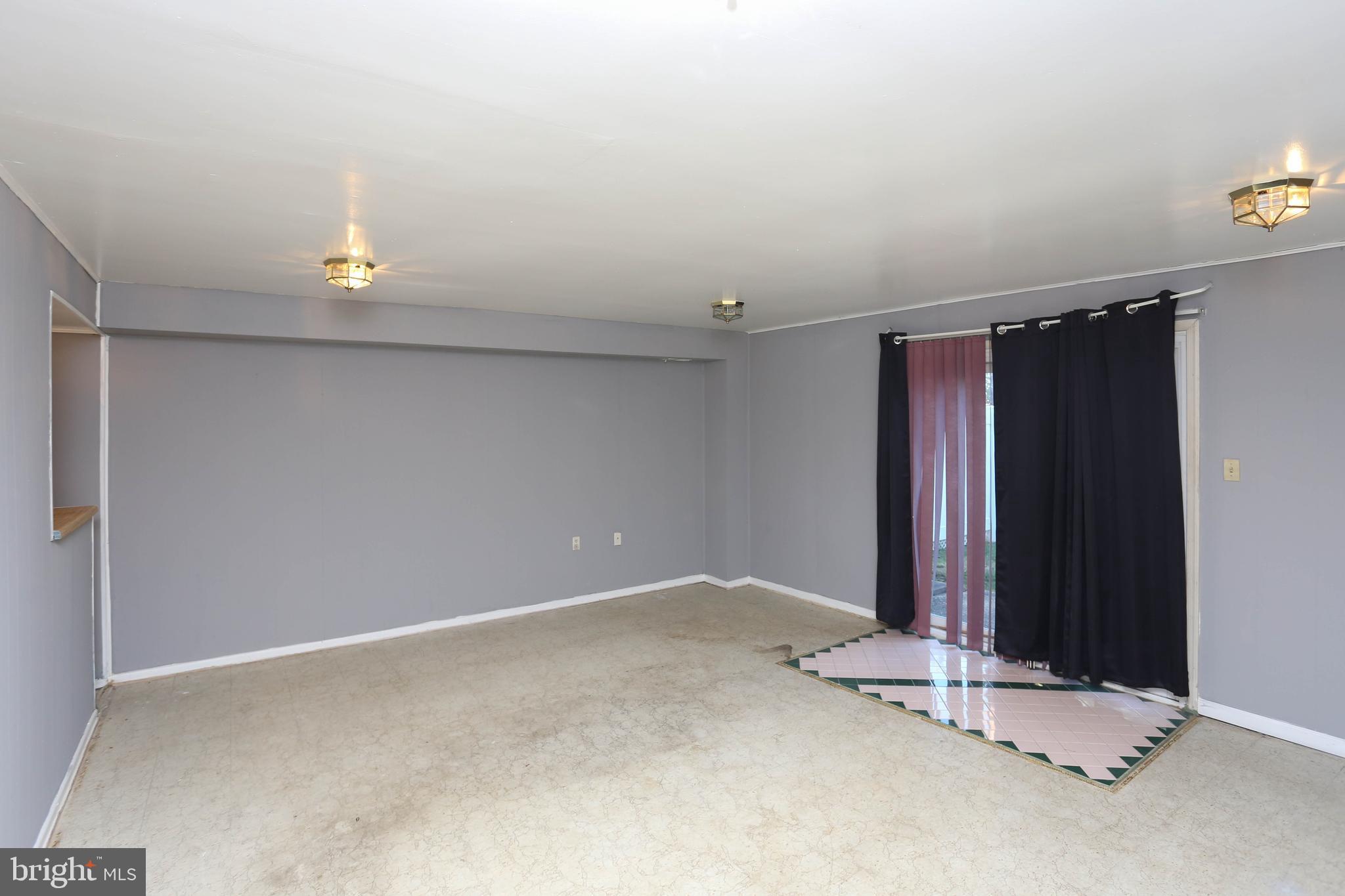 FOREST SPRING - Residential