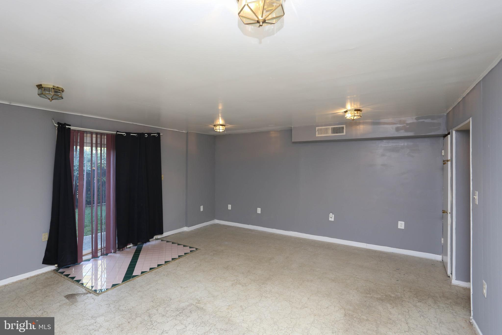 FOREST SPRING - Residential