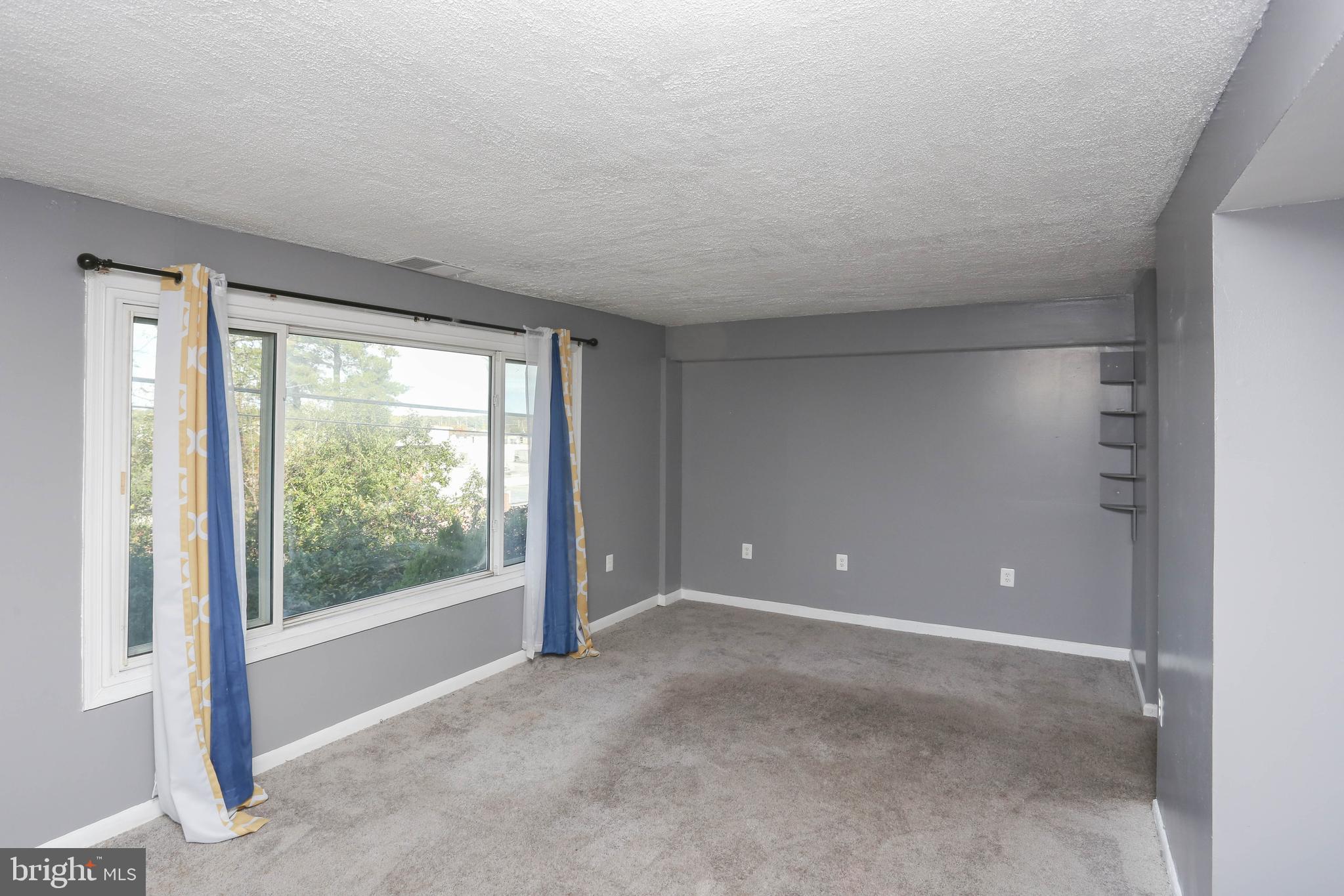 FOREST SPRING - Residential