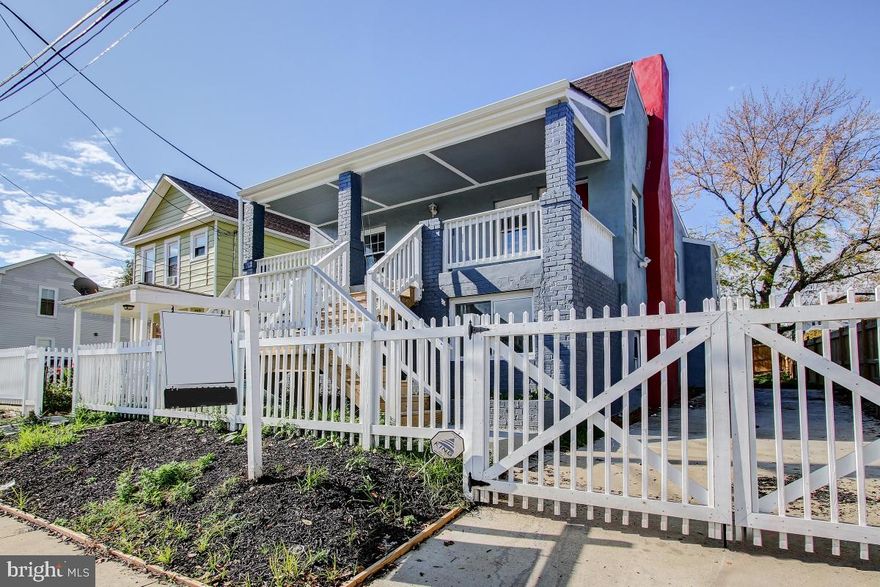 This fantastic building was completely renovated about two years ago from top to bottom everything is brand new.  Top unit has 3 bedrooms with 2 full bath, hardwood flooring, granite counter top, luxury bathrooms, nice yard and much more.  Units are vacant but top unit was rented for $2,000 and $1700 for bottom unit. Also can be used by a large family as a 6 bedroom with 4 bathroom house.