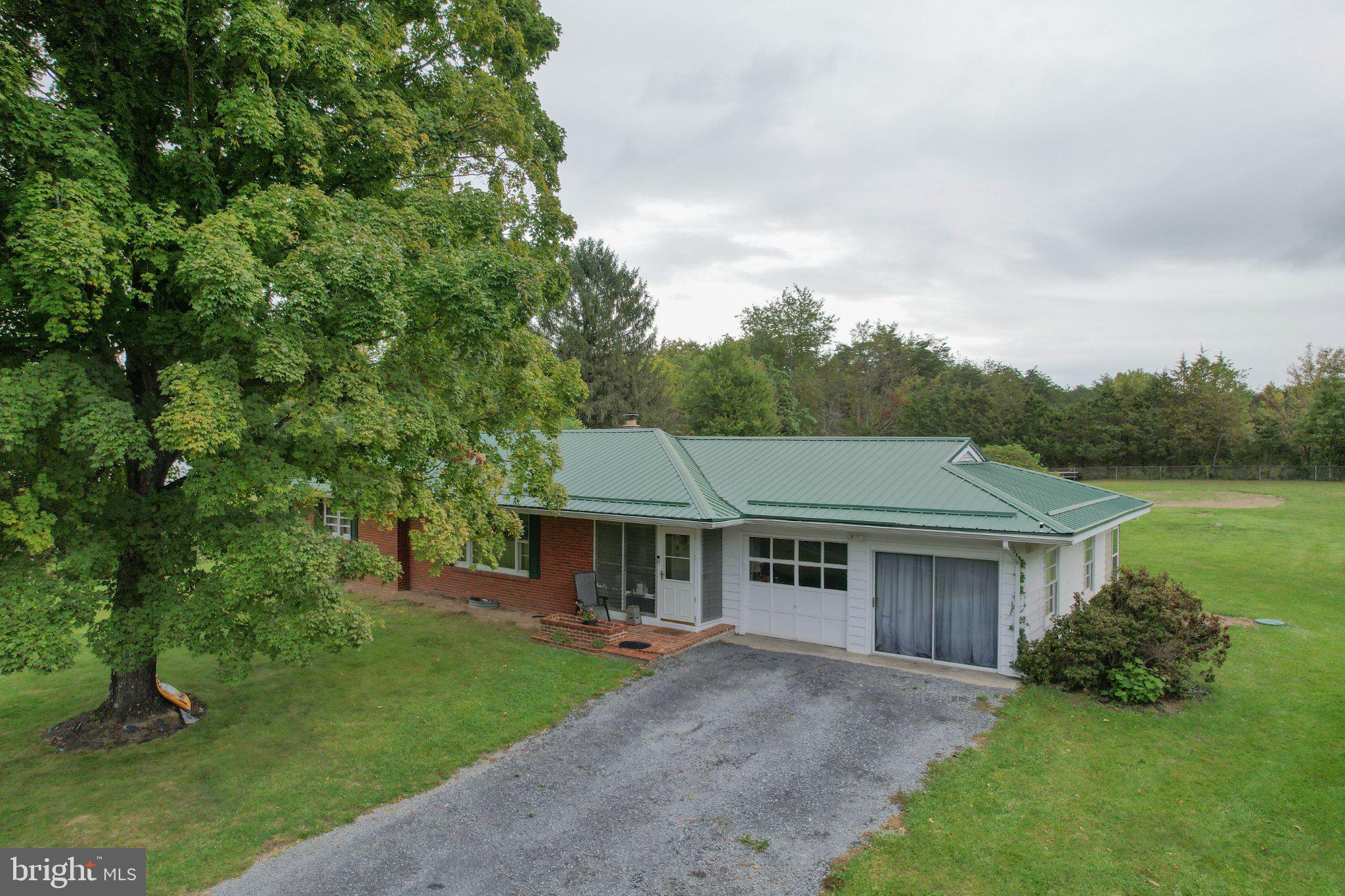 4615 VALLEY ROAD