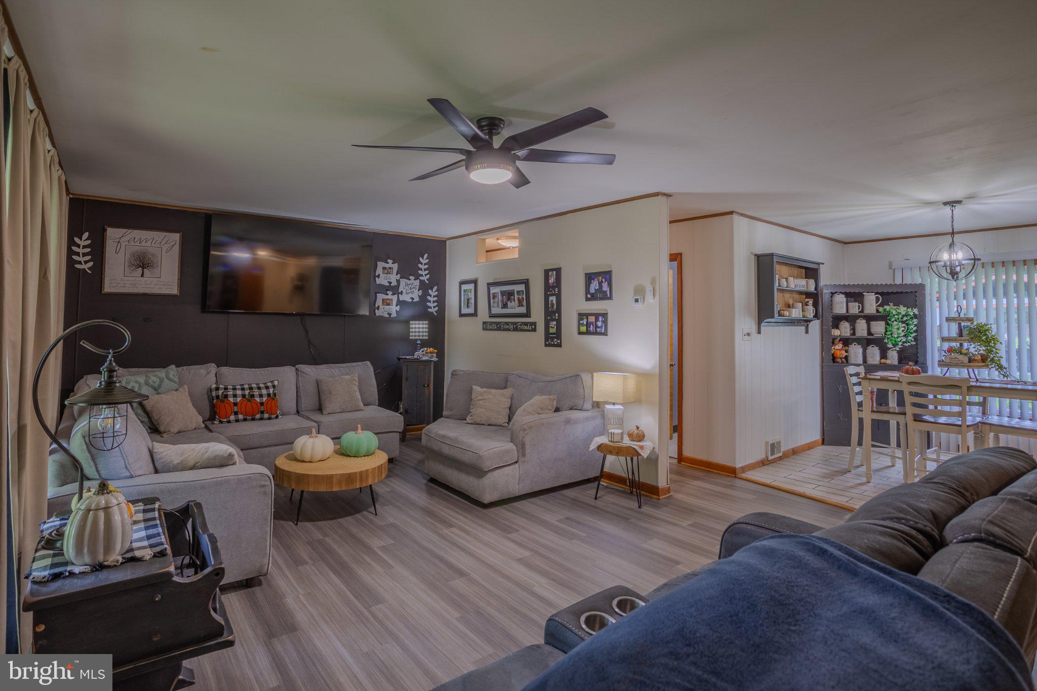 4615 VALLEY ROAD