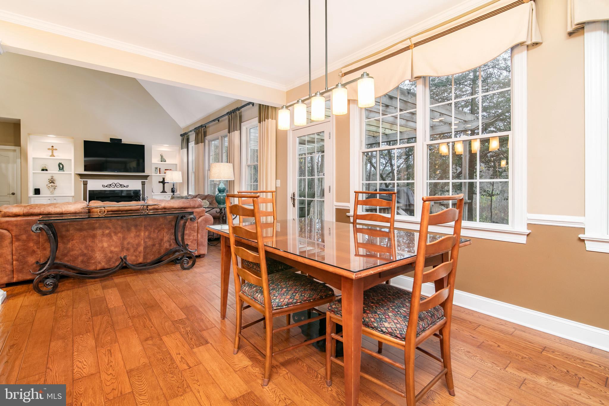 OLDE TOWN - Residential