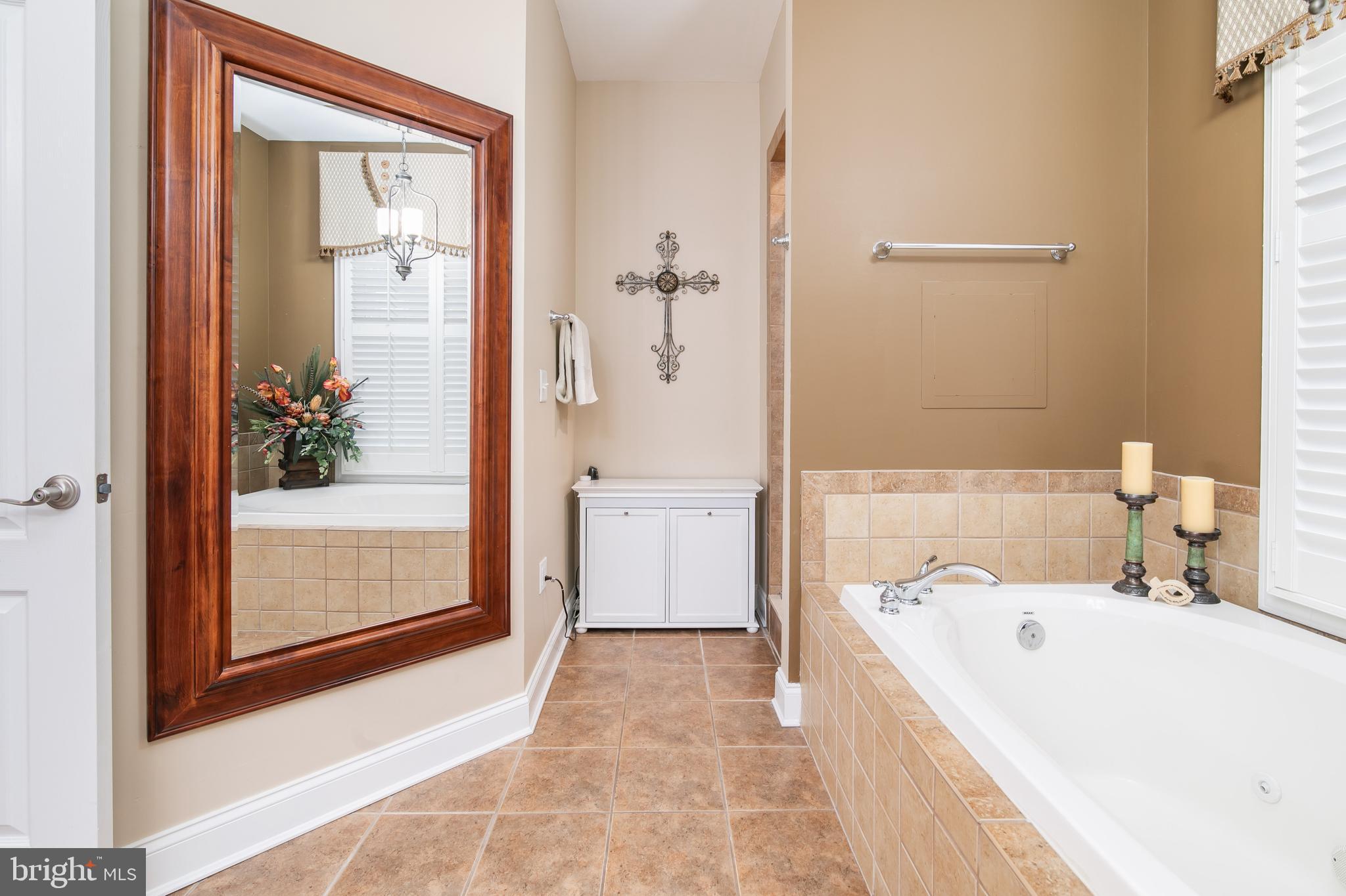 OLDE TOWN - Residential