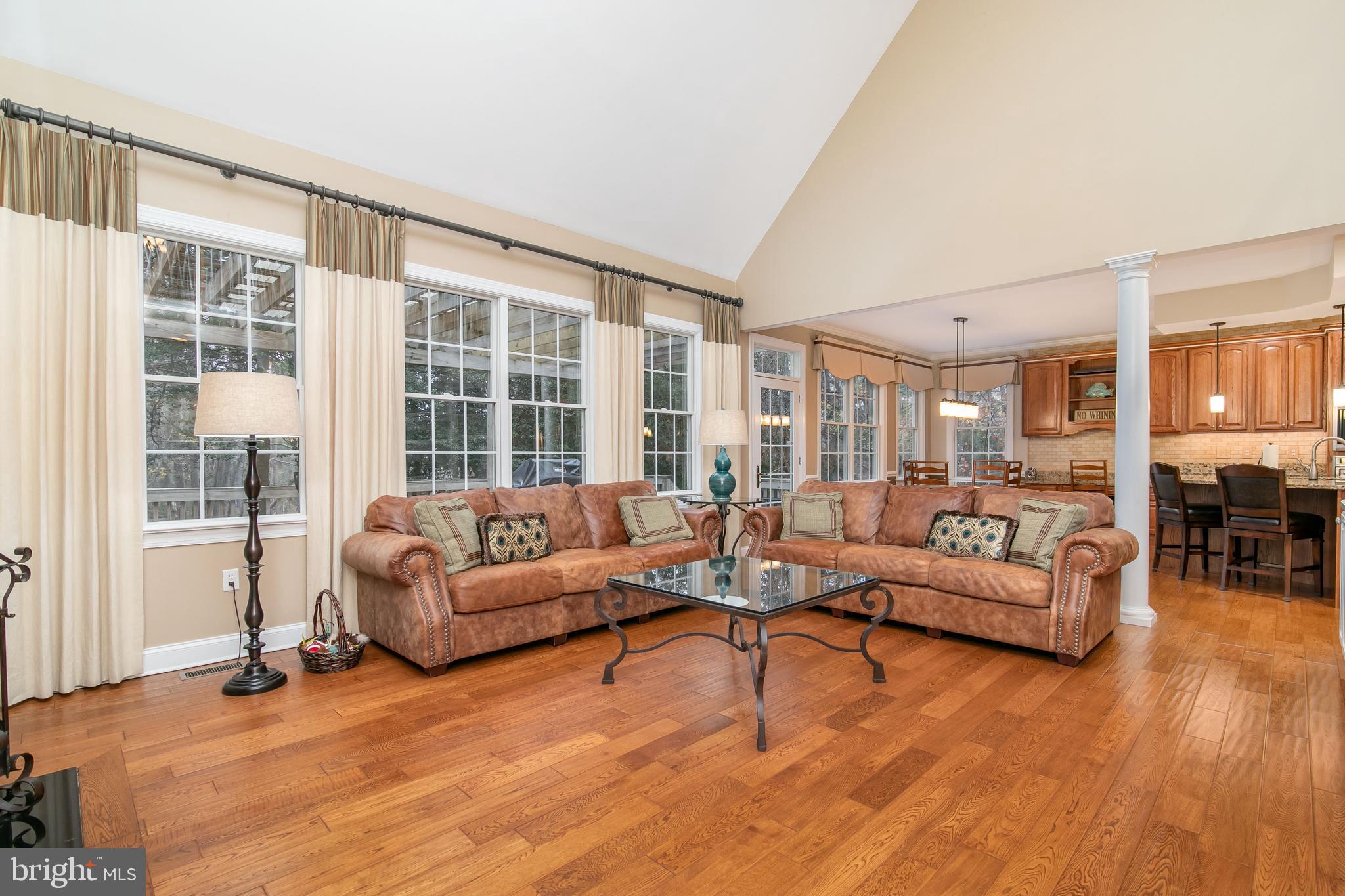 OLDE TOWN - Residential