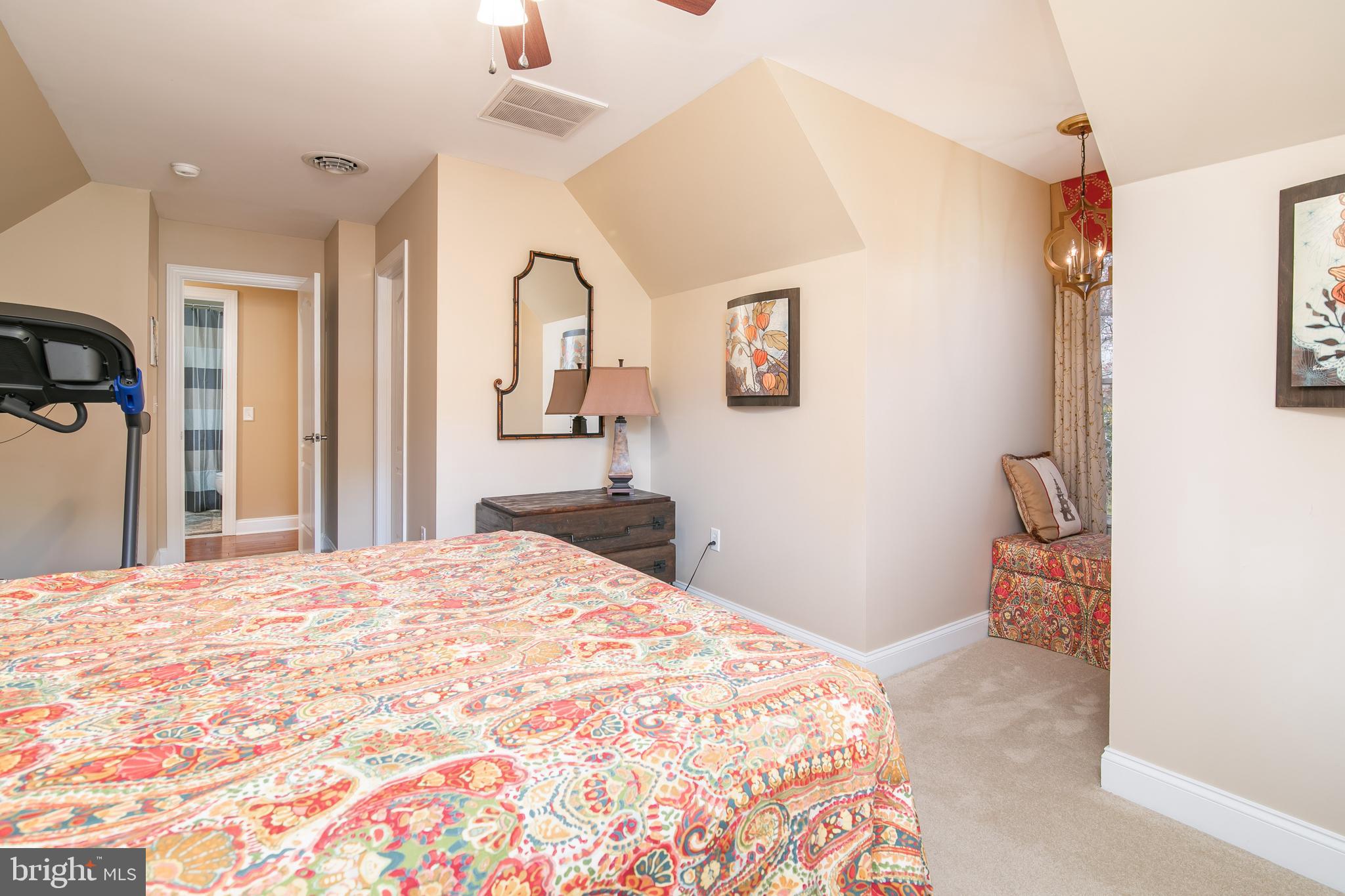 OLDE TOWN - Residential