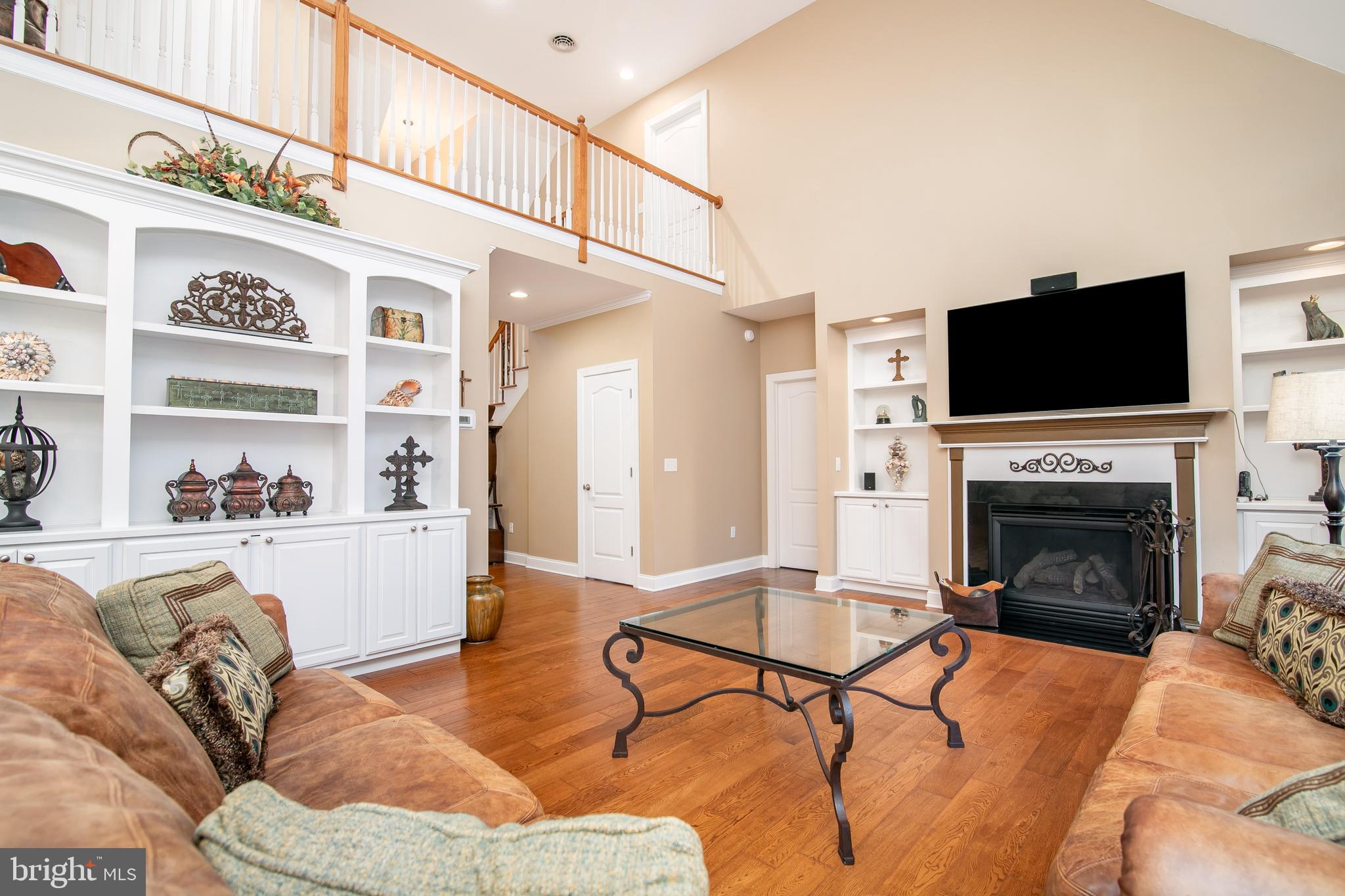 OLDE TOWN - Residential