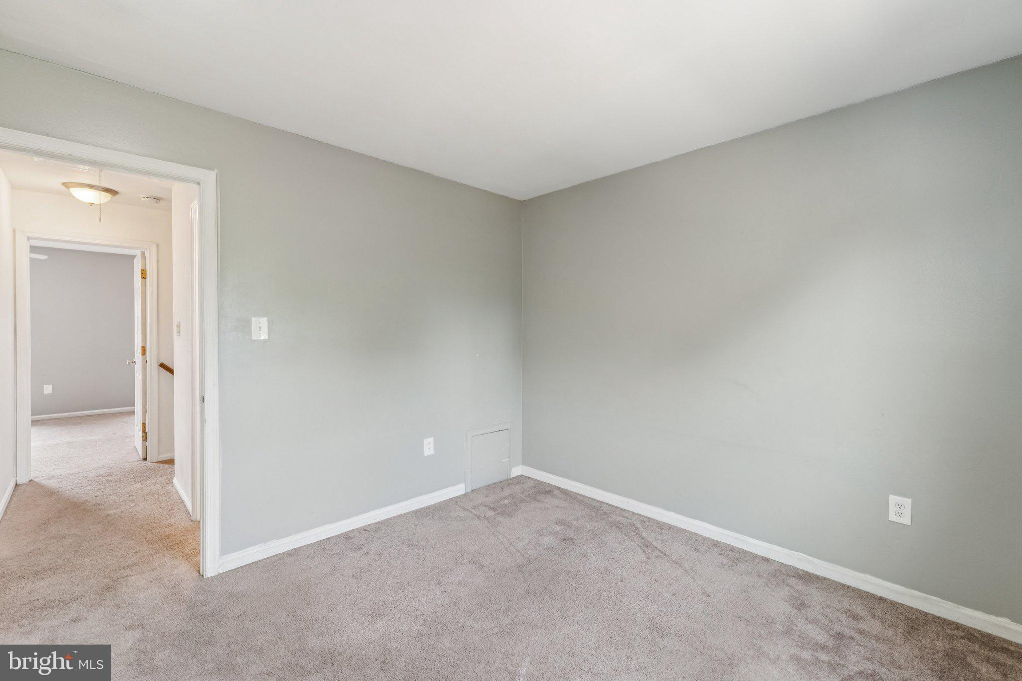 BRISTOE STATION - Residential Lease