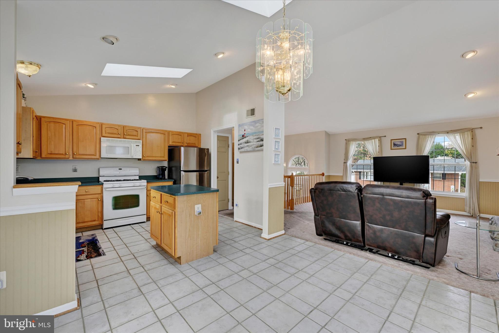 PERRY HALL ESTATES - Residential