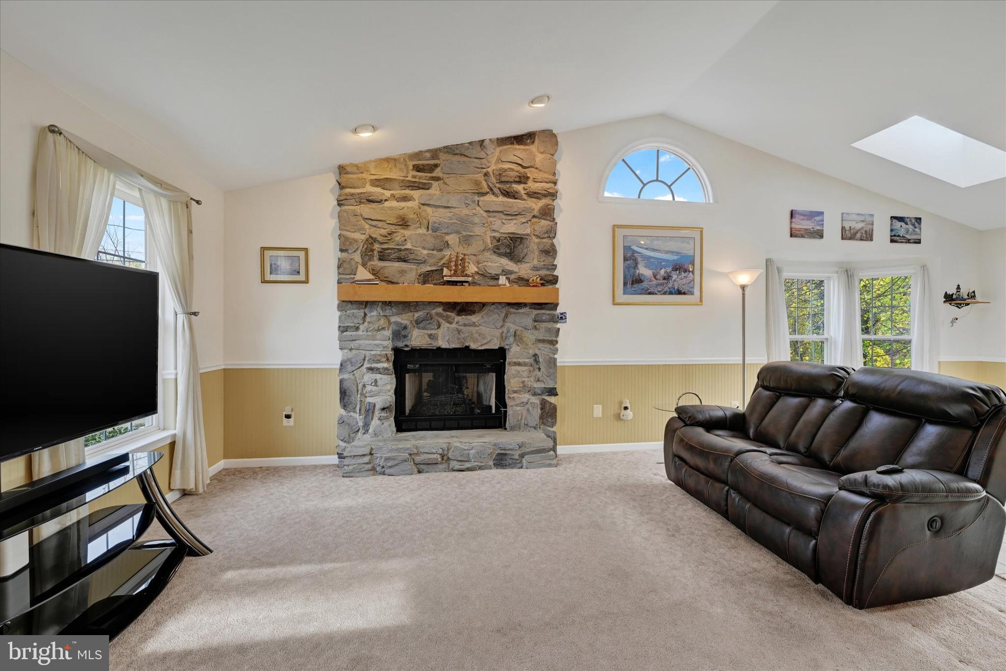 PERRY HALL ESTATES - Residential