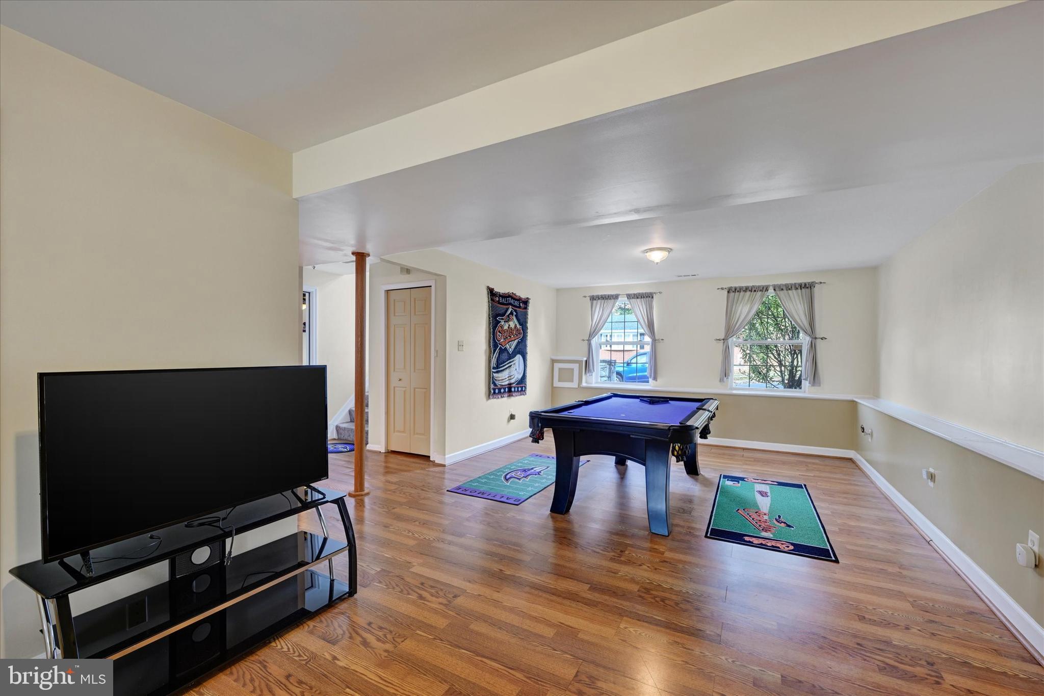 PERRY HALL ESTATES - Residential