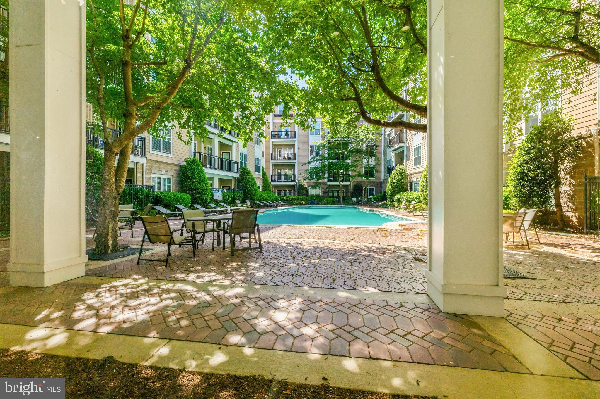 FITZ AT ROCKVILLE TOWN C - Residential