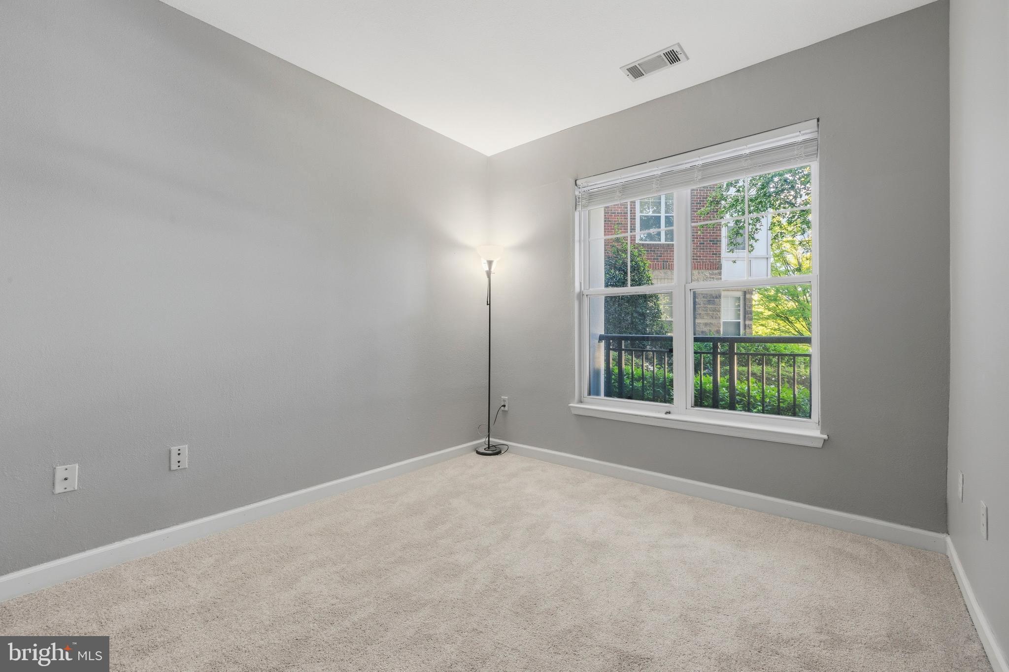 FITZ AT ROCKVILLE TOWN C - Residential