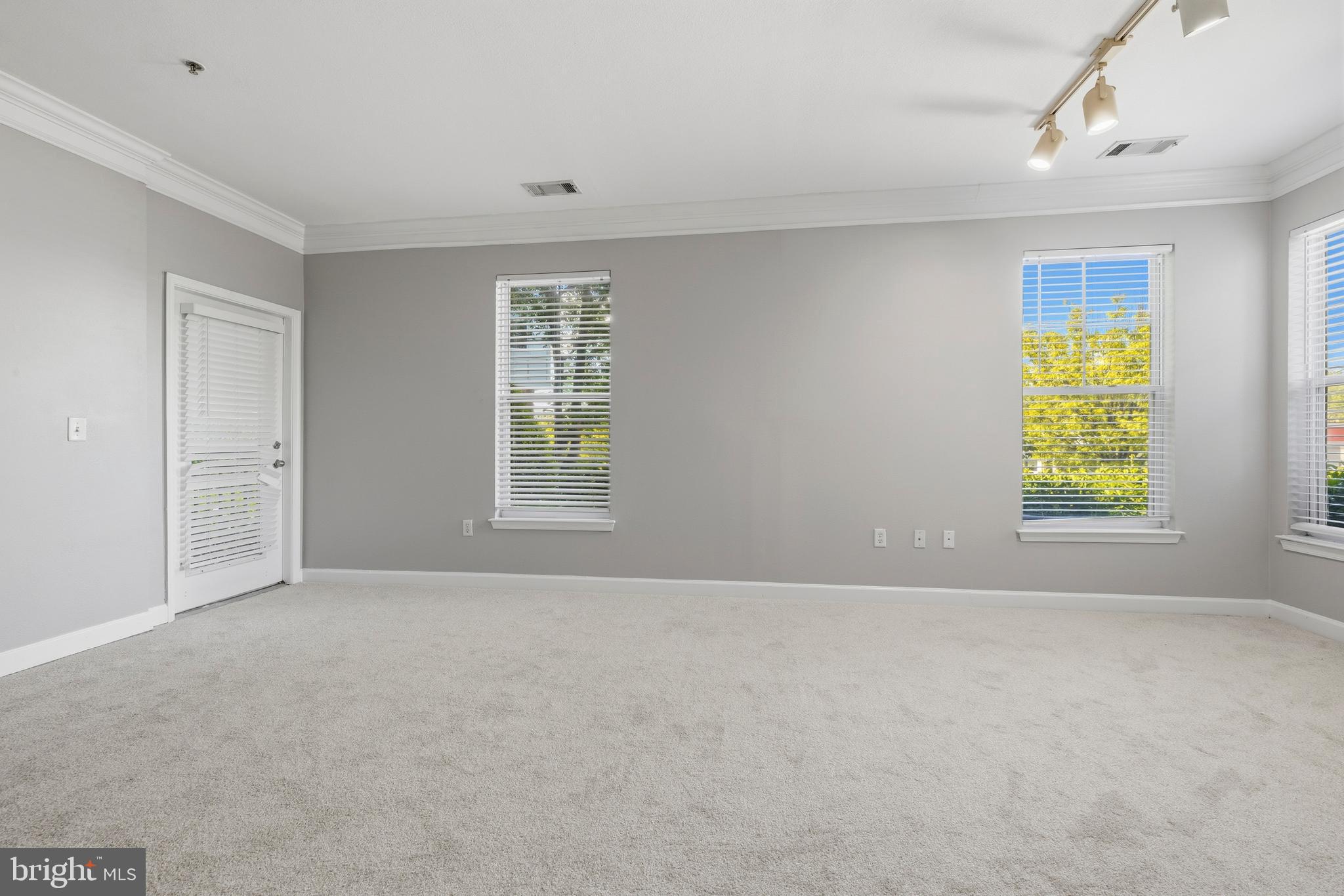 FITZ AT ROCKVILLE TOWN C - Residential