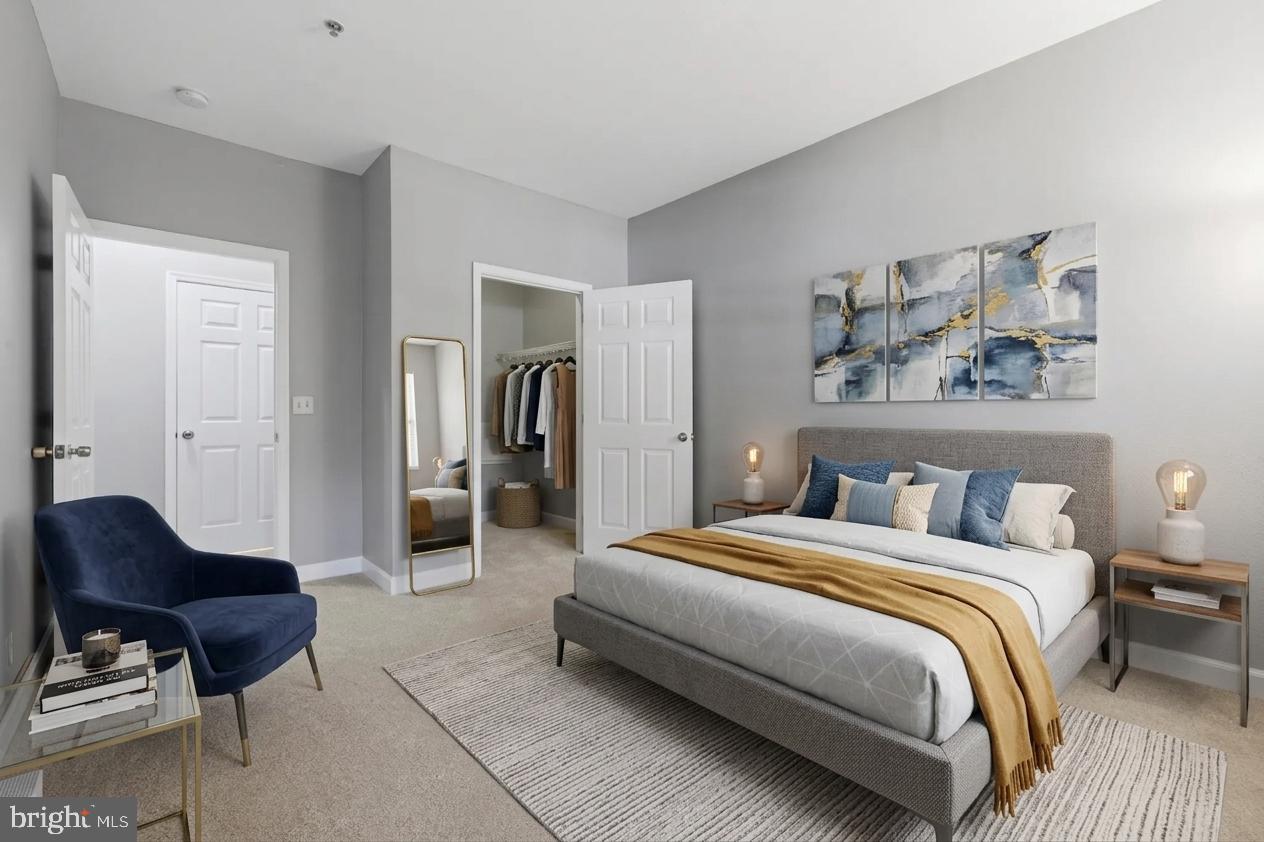 FITZ AT ROCKVILLE TOWN C - Residential