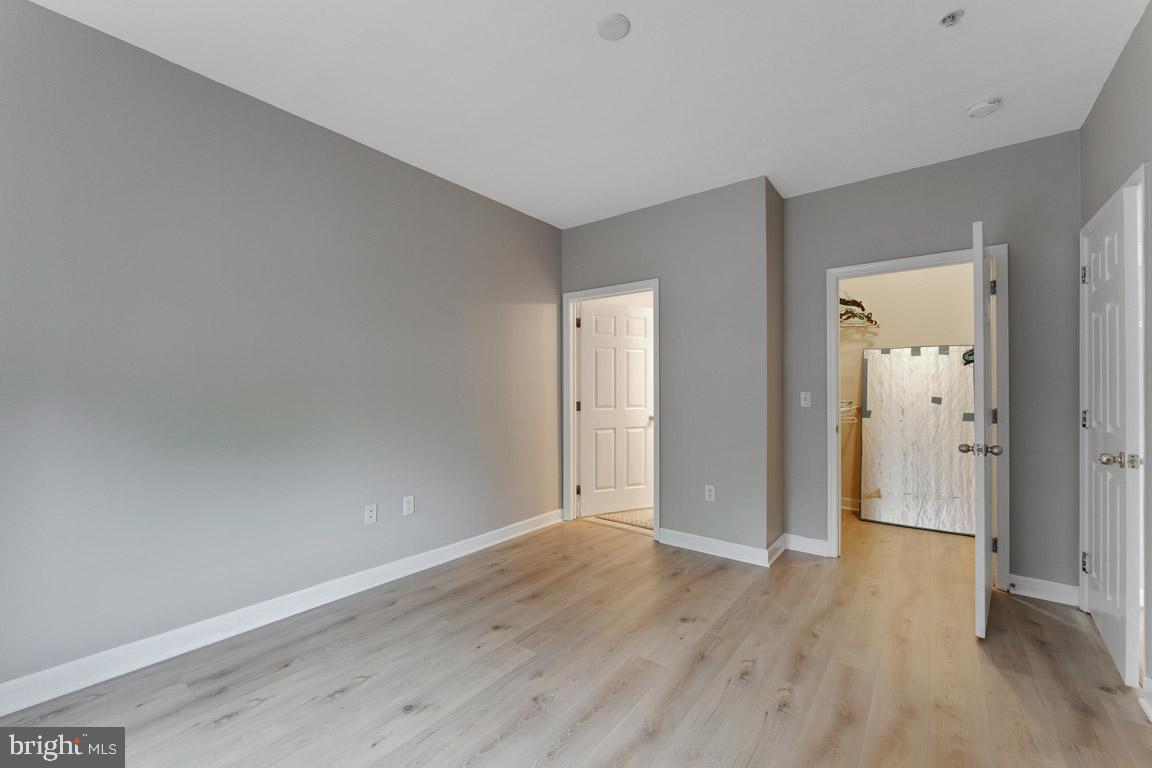 FITZ AT ROCKVILLE TOWN C - Residential
