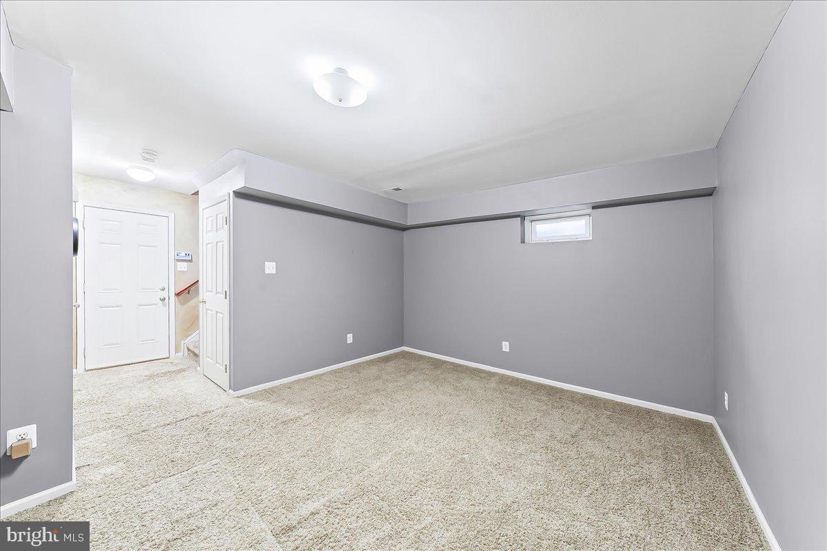 VALLEY VIEW TWINS - Residential