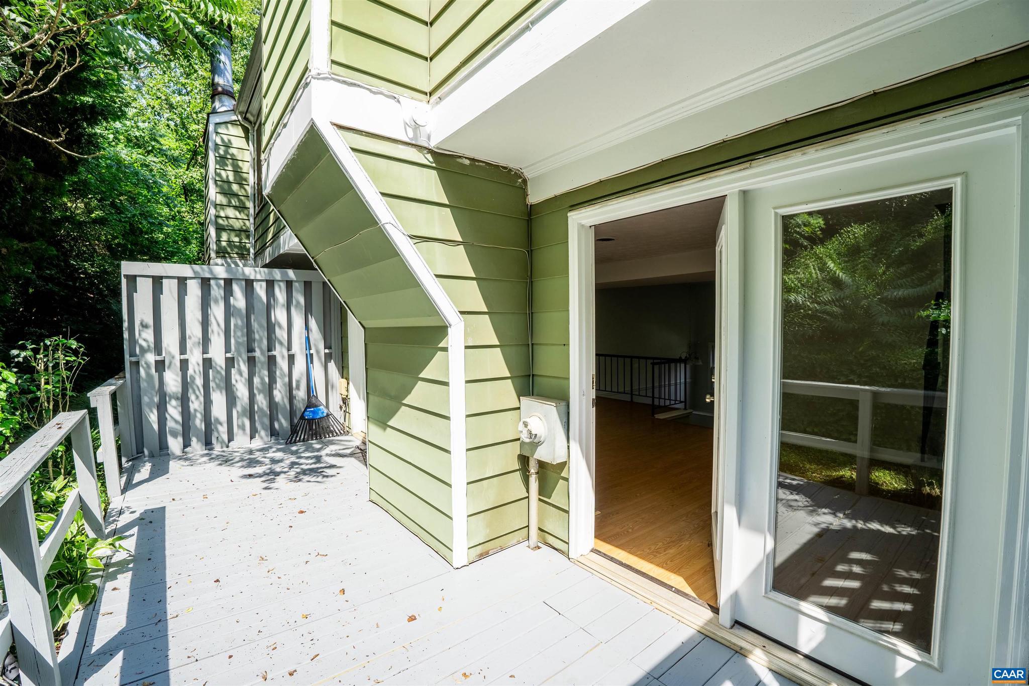 SHERWOOD MANOR - Residential