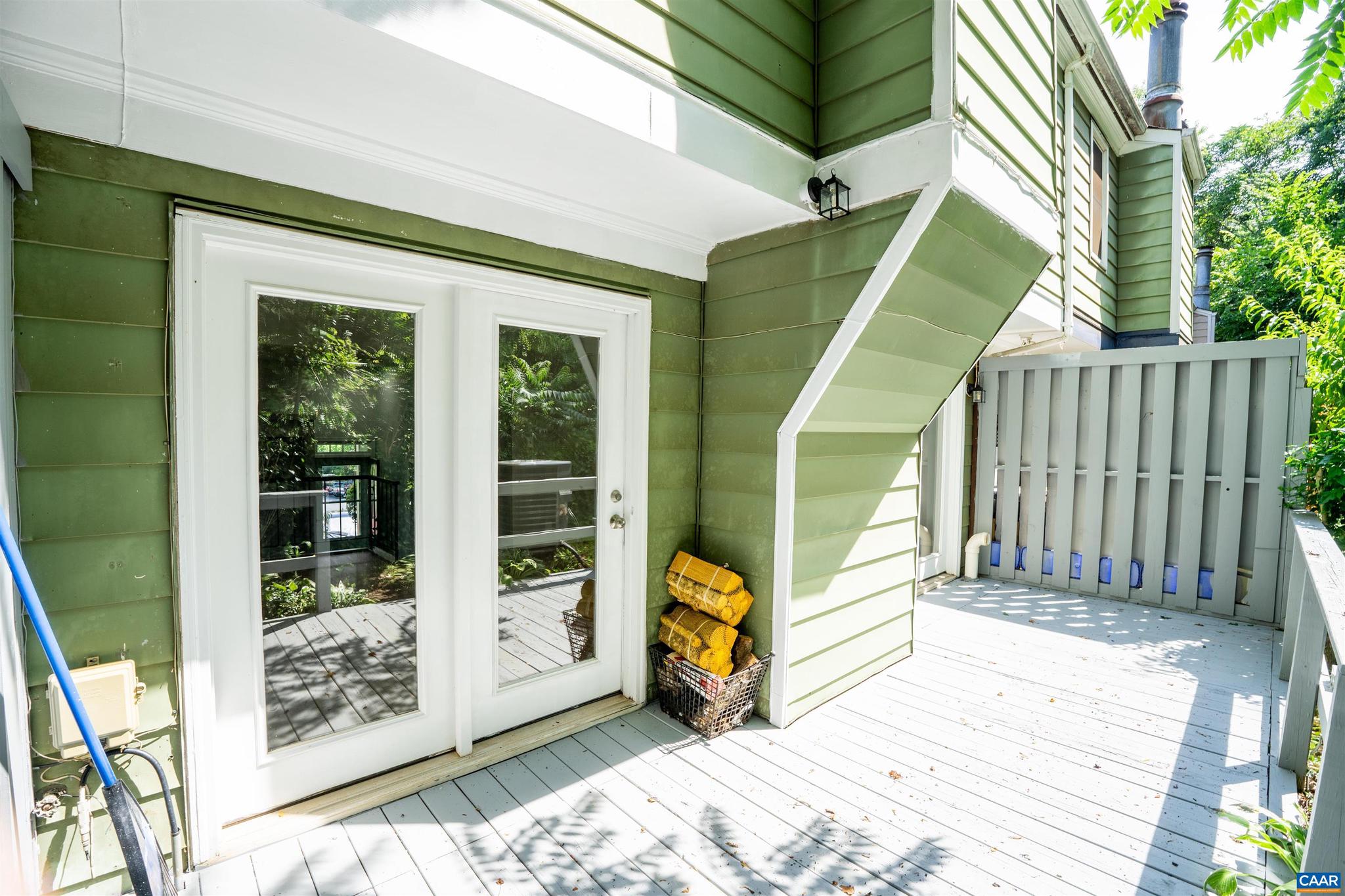 SHERWOOD MANOR - Residential