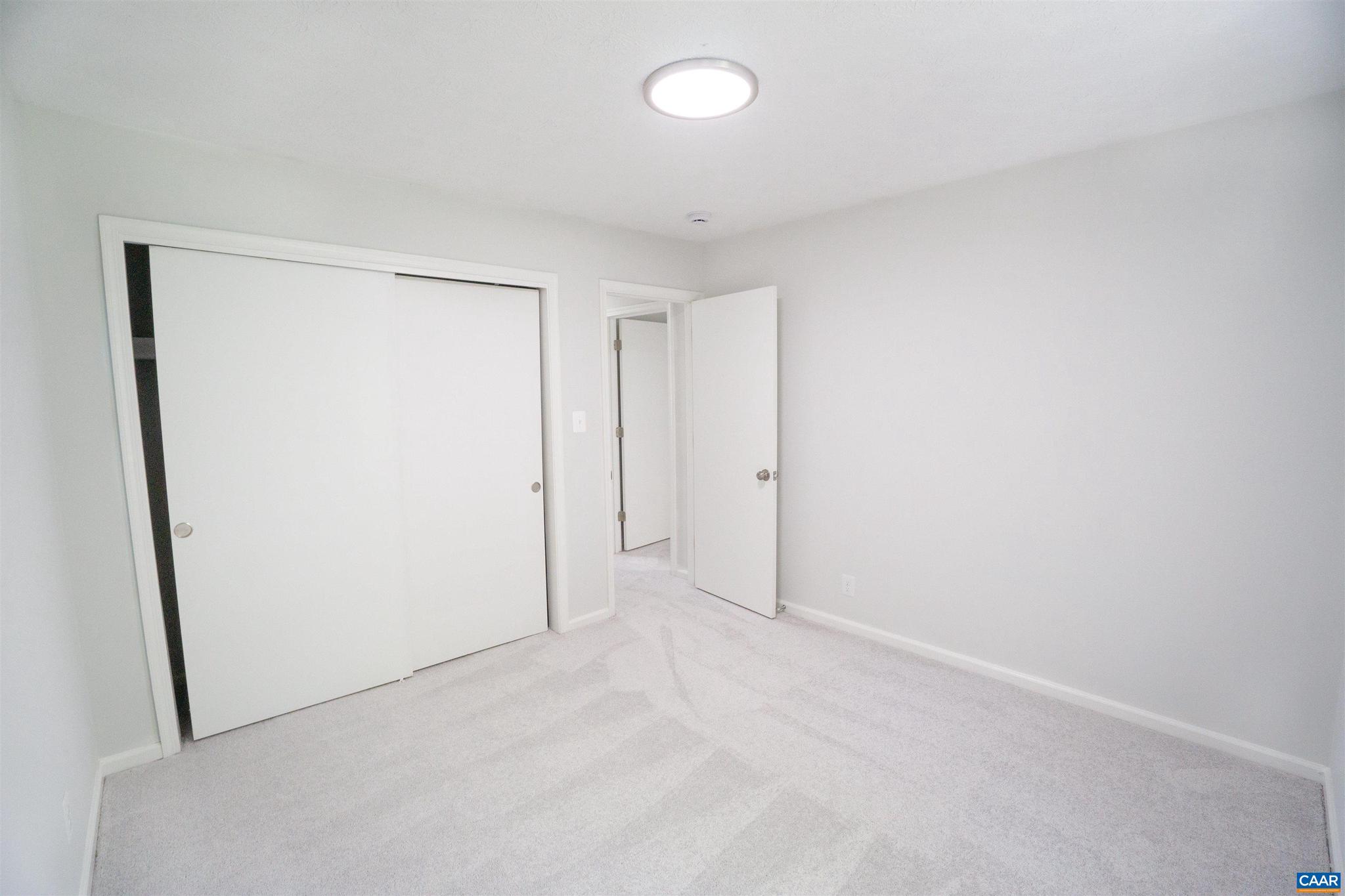 SHERWOOD MANOR - Residential