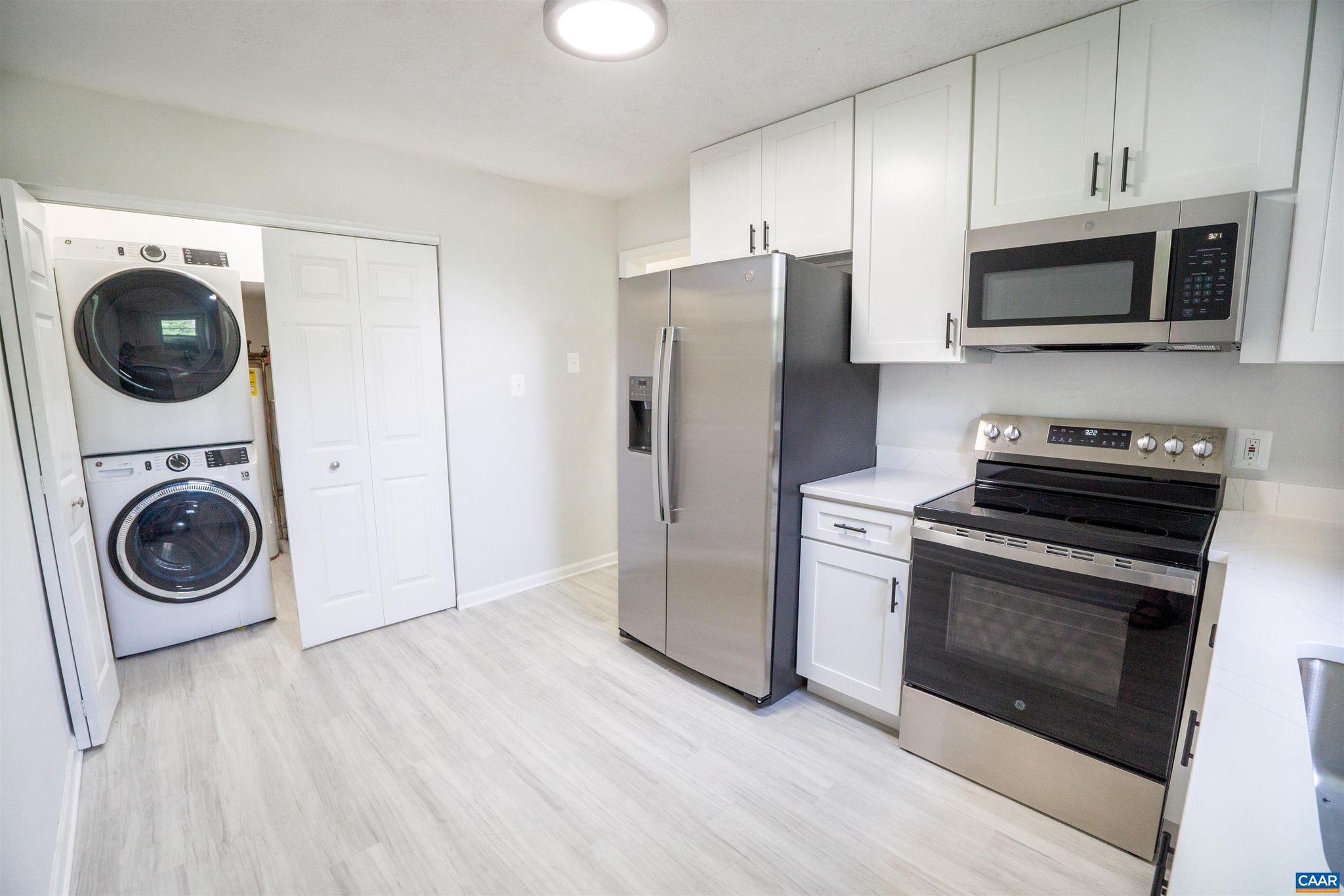 SHERWOOD MANOR - Residential