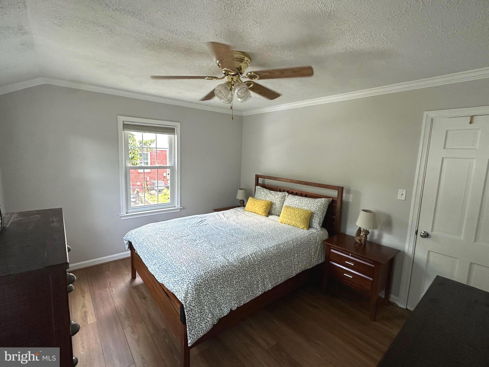 JEFFERSON MANOR - Residential