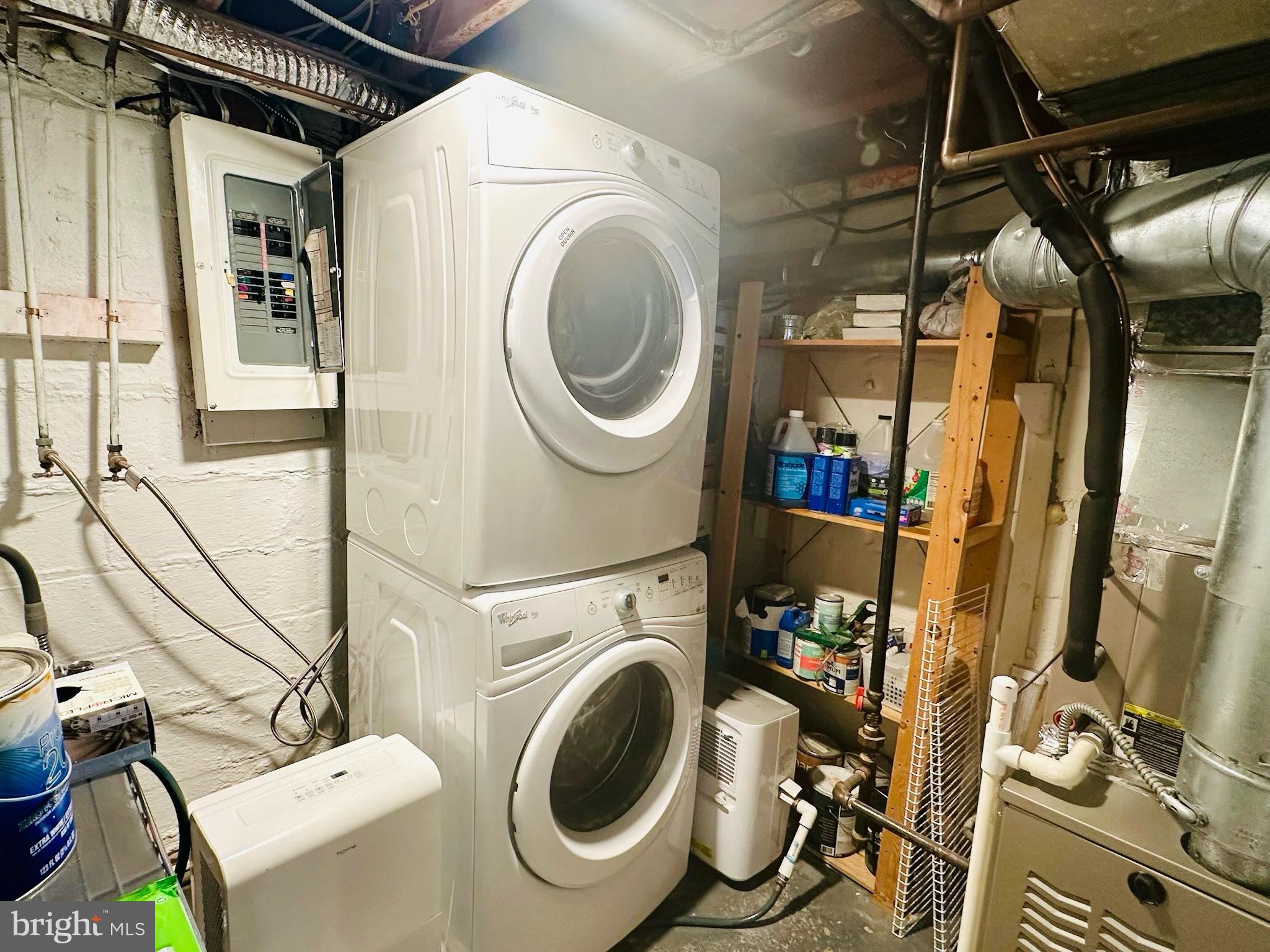 JEFFERSON MANOR - Residential